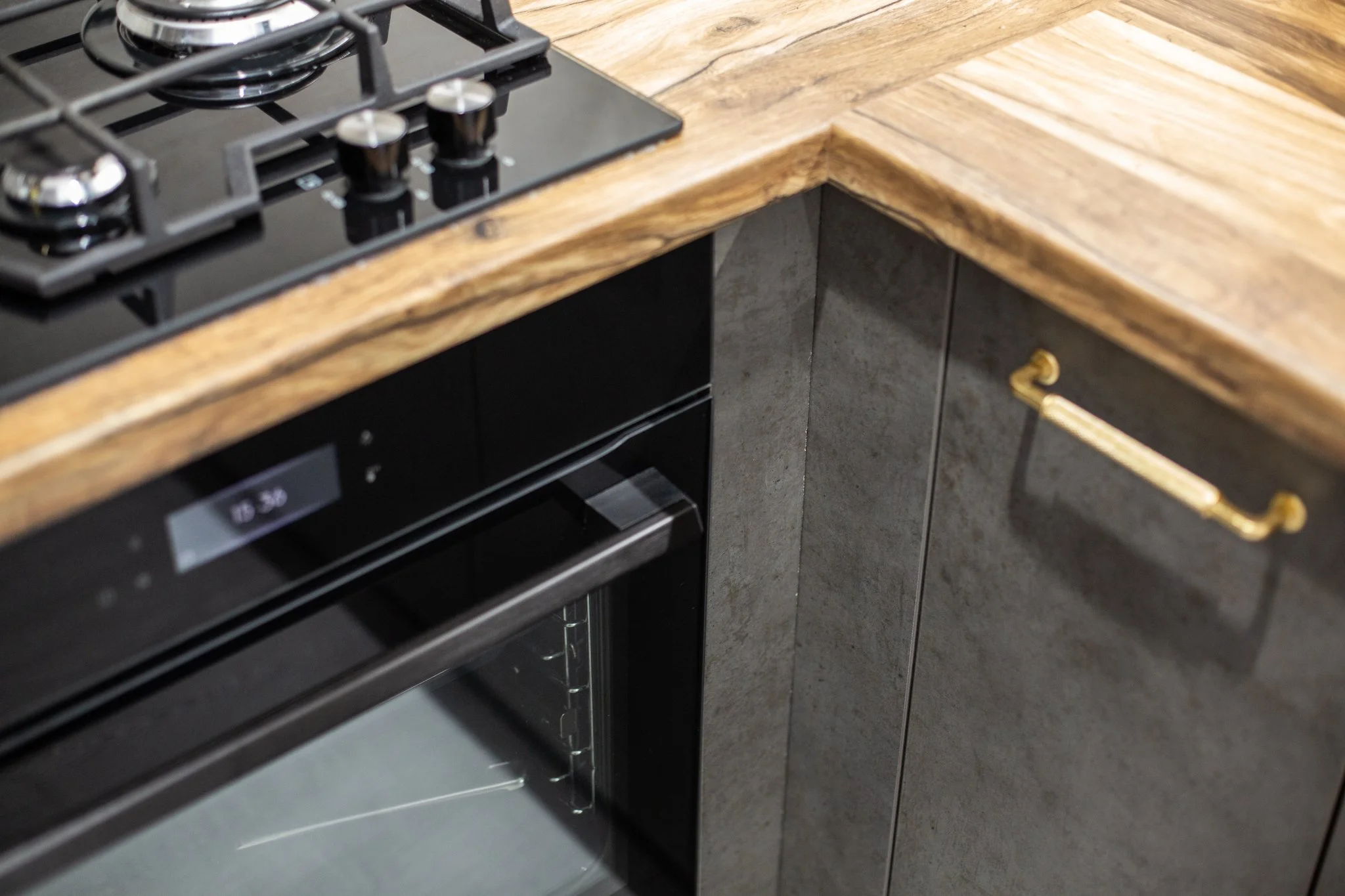 Kitchen Tailors - Evolution - 018-2048px.jpg