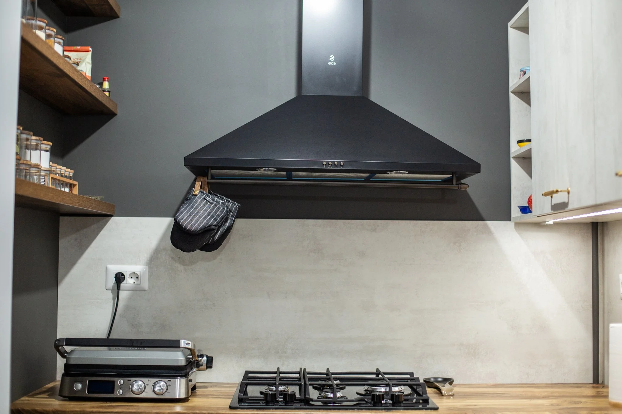 Kitchen Tailors - Evolution - 016-2048px.jpg