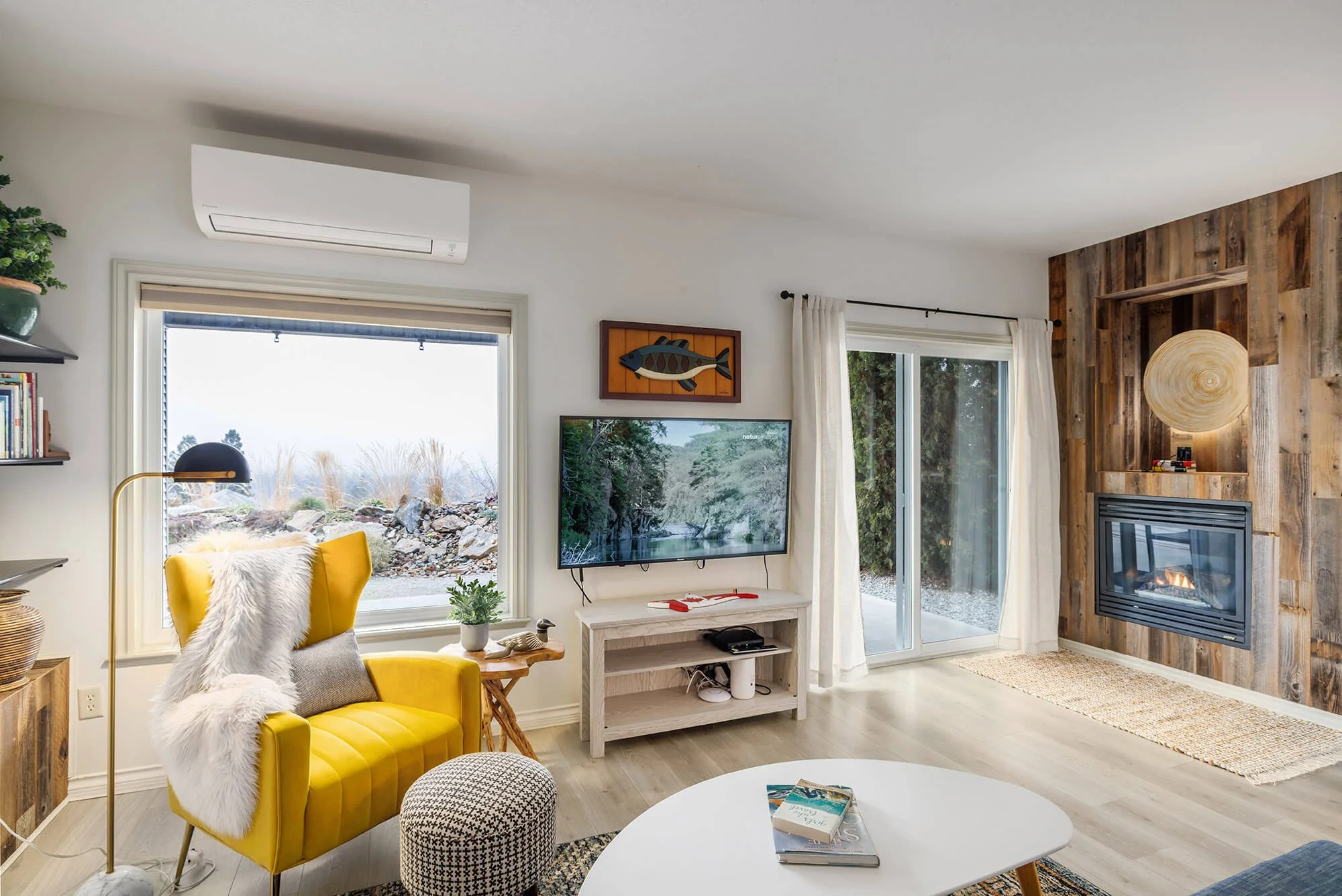 1499 Wilmot Ave-1.jpg