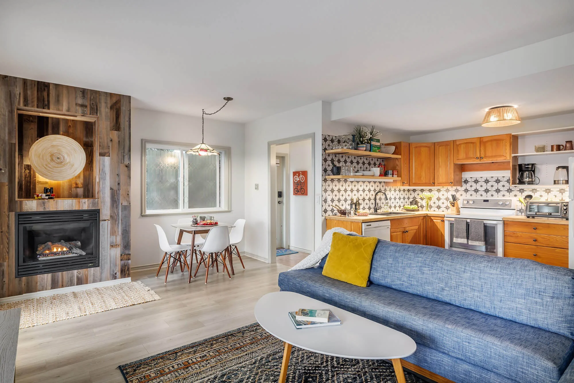 1499 Wilmot Ave-4.jpg