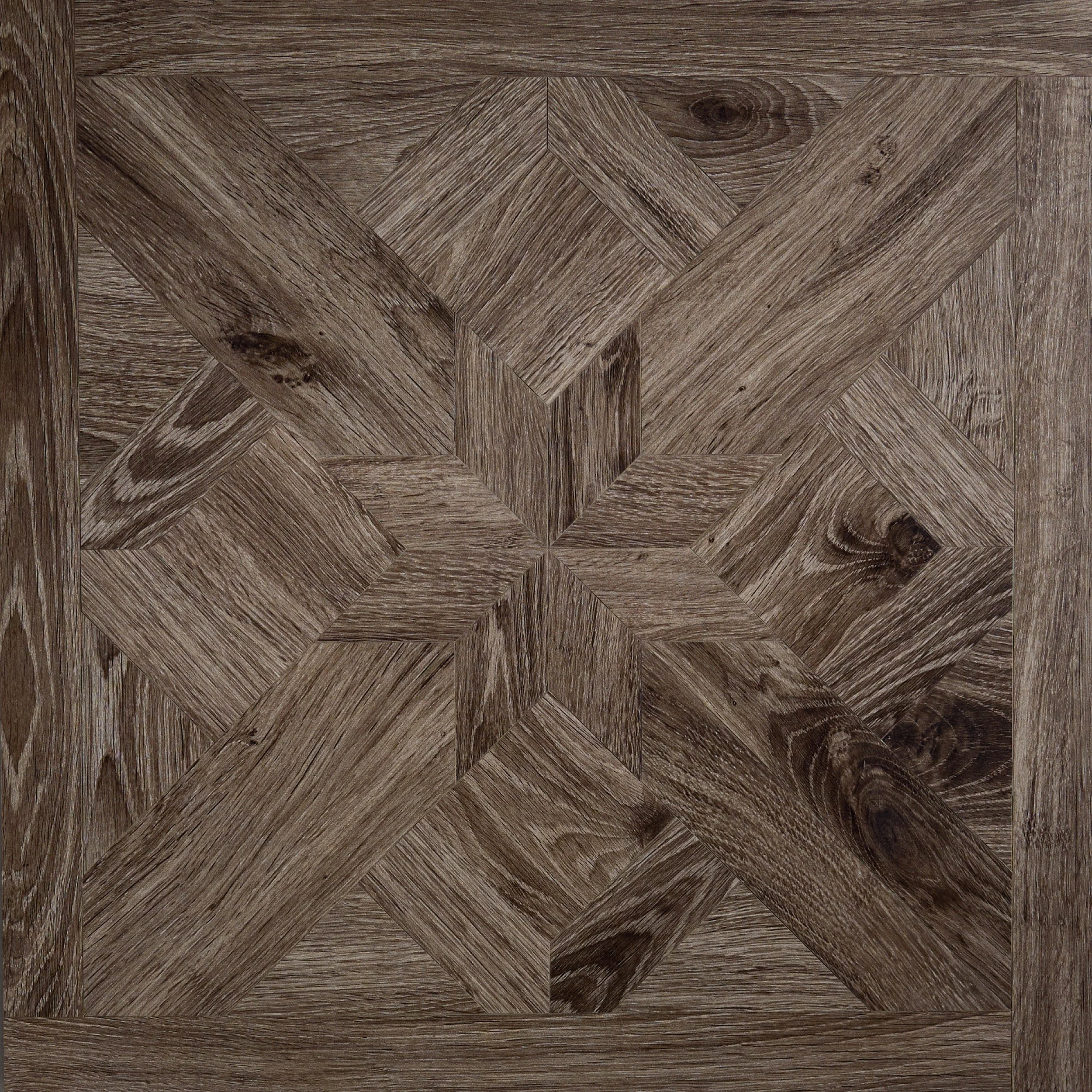 MODERNIST VERSAILLES