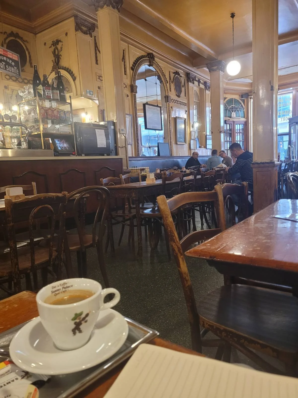 XI. Knajpy w Belgii nigdy nie strajkują