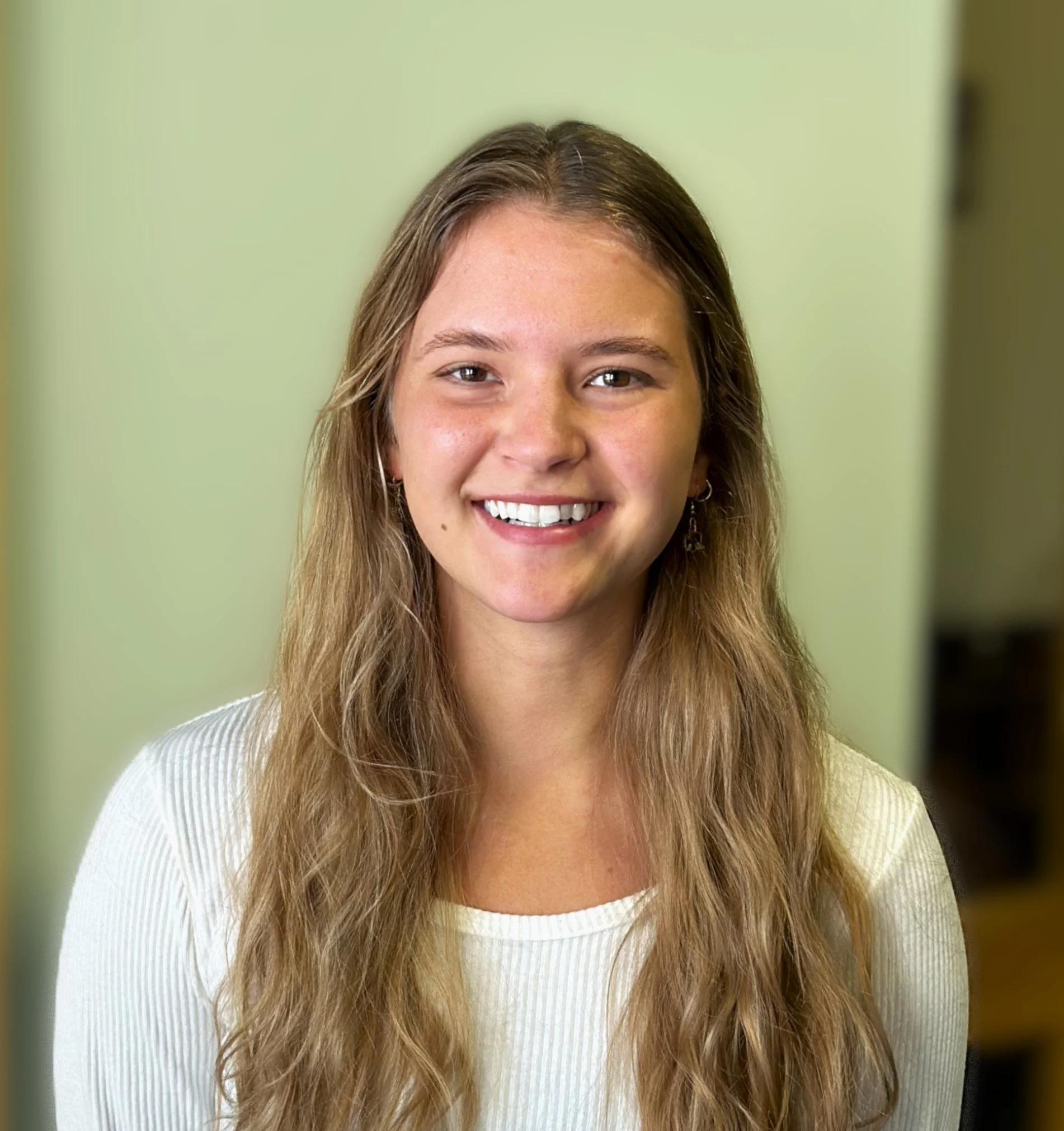 Adelie Kari portrait 