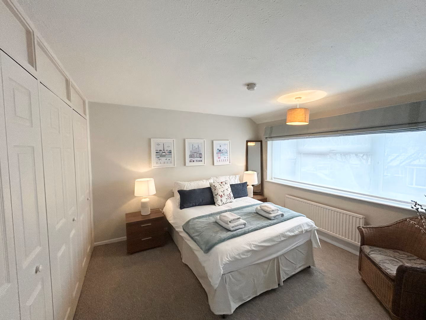 Master bedroom - primary view