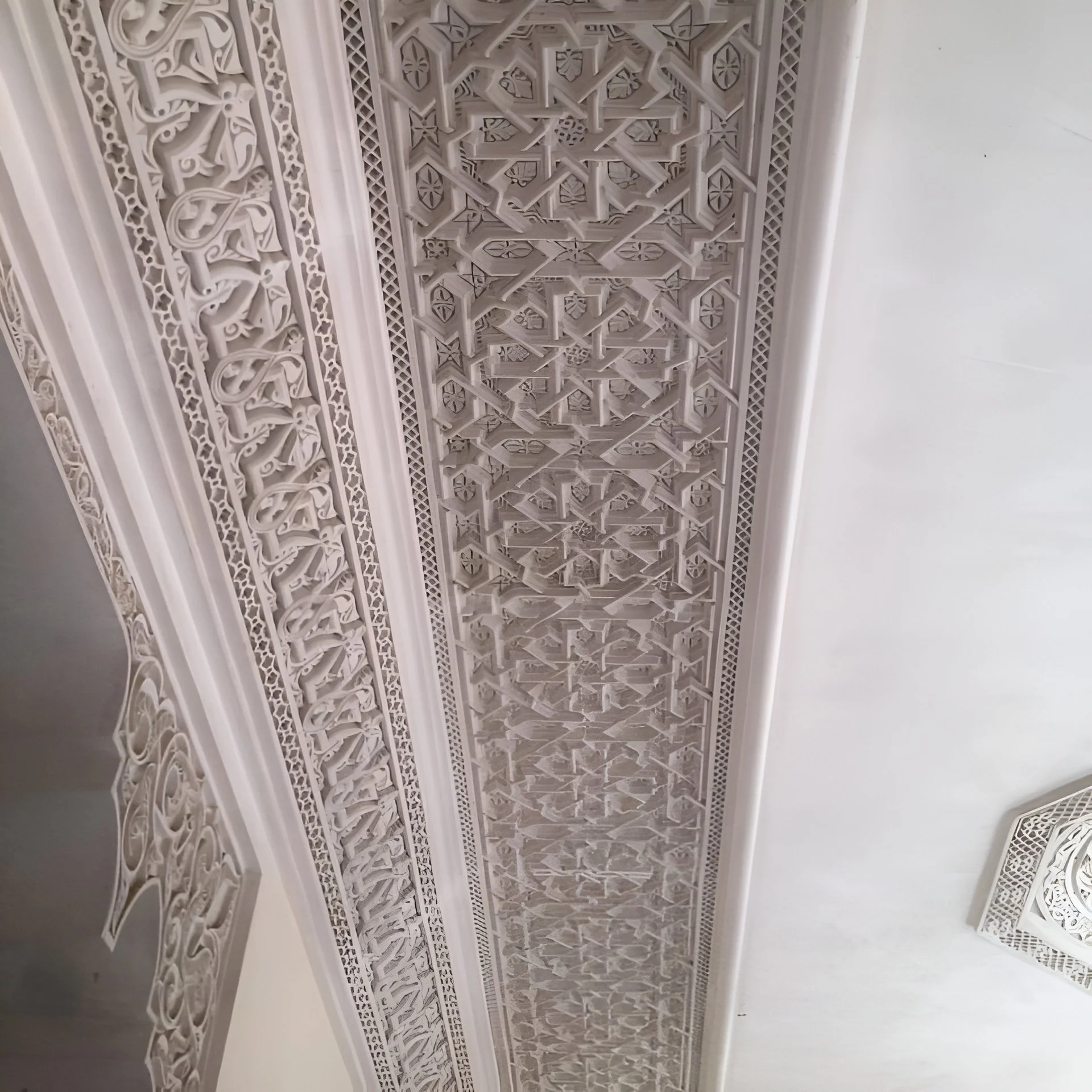 Gipsdecoratie-Gipspanelen-Herstellen-Restaureren-Nederland