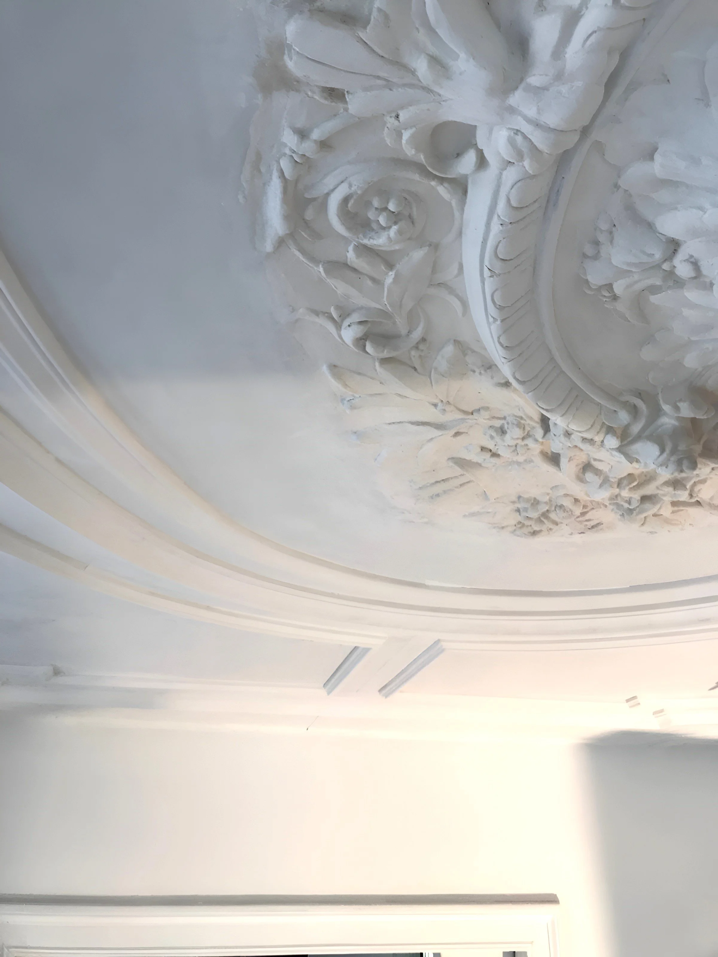 Gipsornament-laten-restaureren-ornamentenhuis-Utrecht-Gipsrestauratiebedrijf