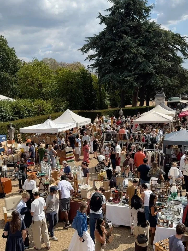 Thankyou once again Chiswick!! It was another incredible day filled with sun, vintage and so many shoppers 💕 

We&rsquo;re always so grateful to you all for showing up every market, to the amazing traders who make the market look amazing and to Chis