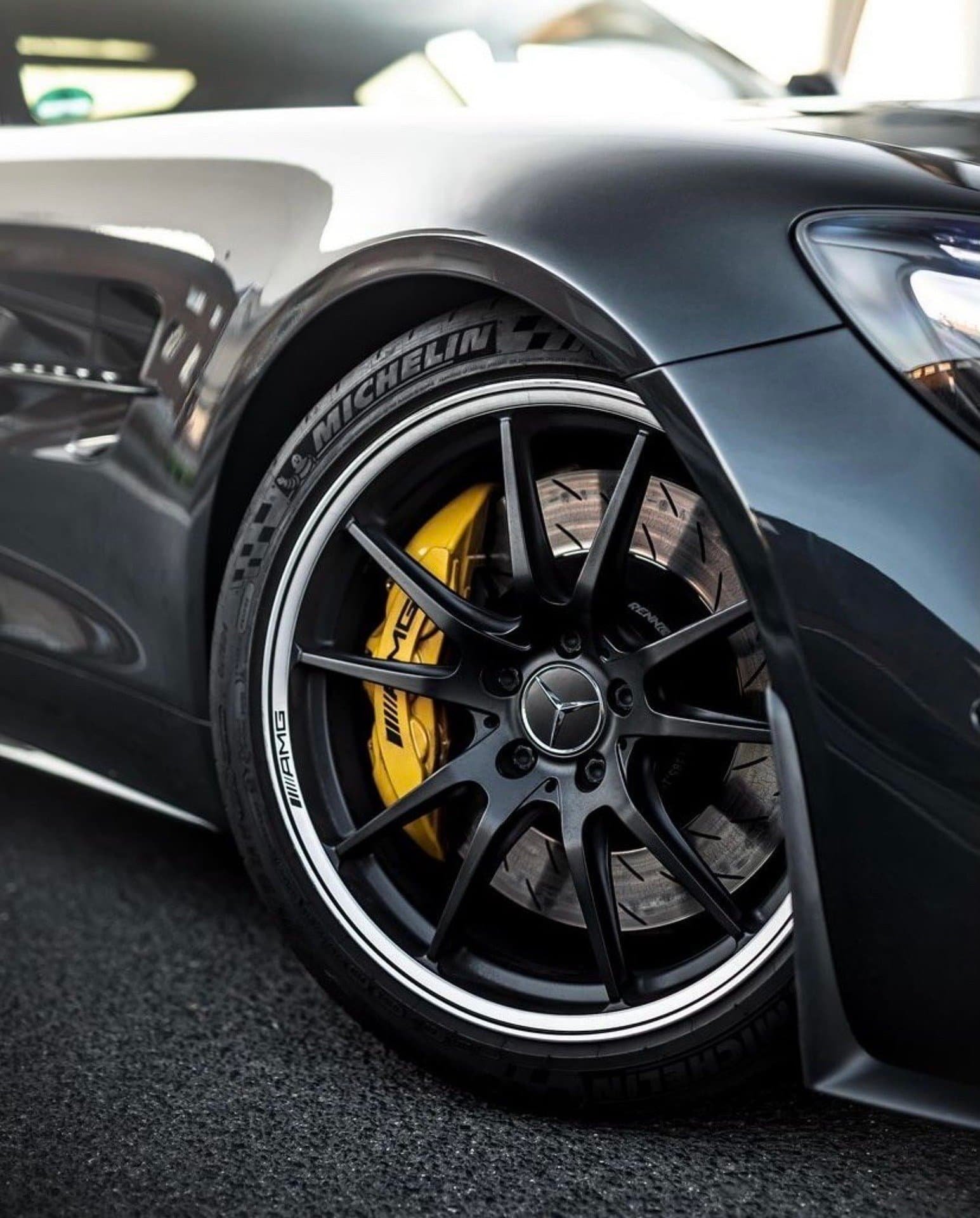Close up of an AMG wheel with a big floating brake disc