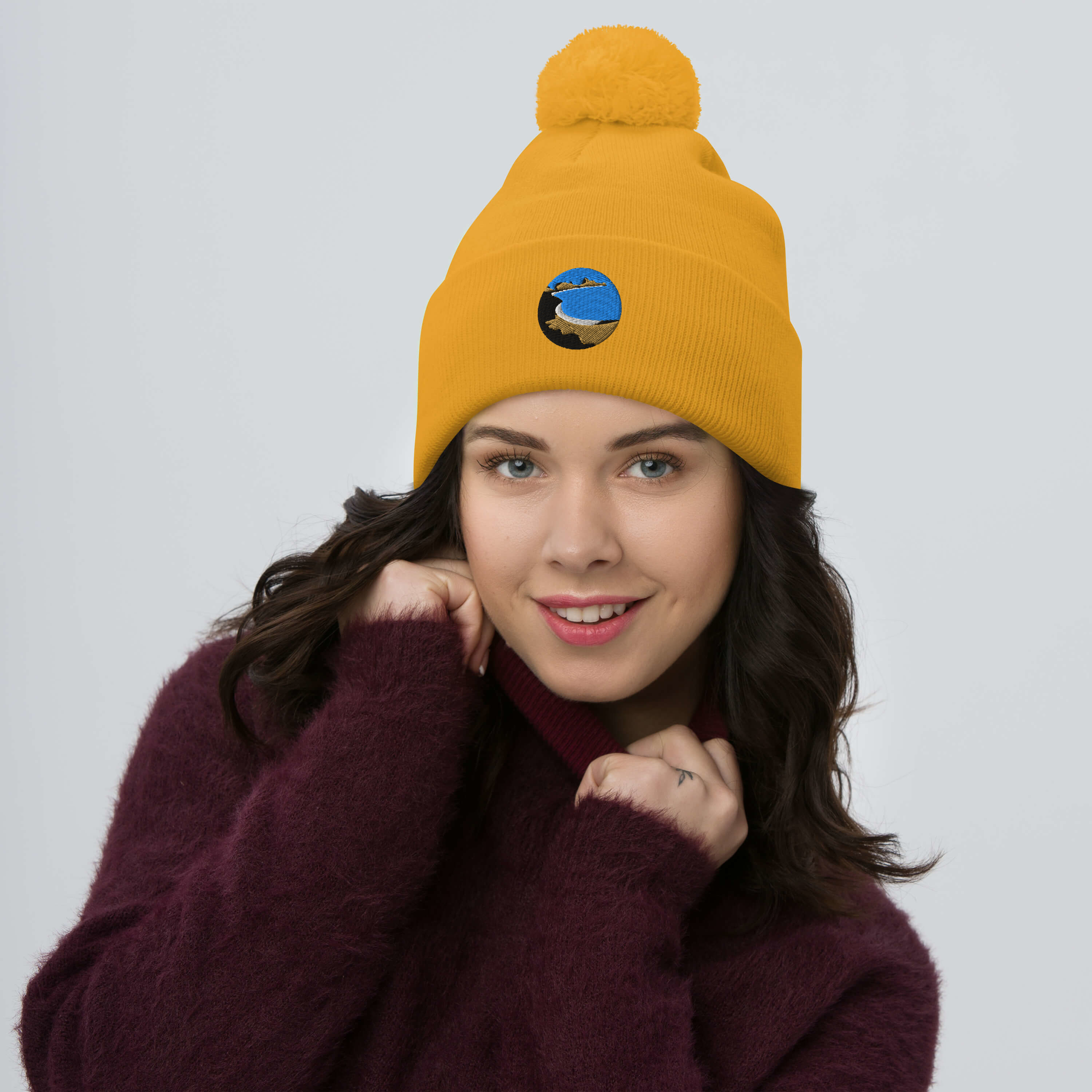 Classic Pom-Pom Beanie