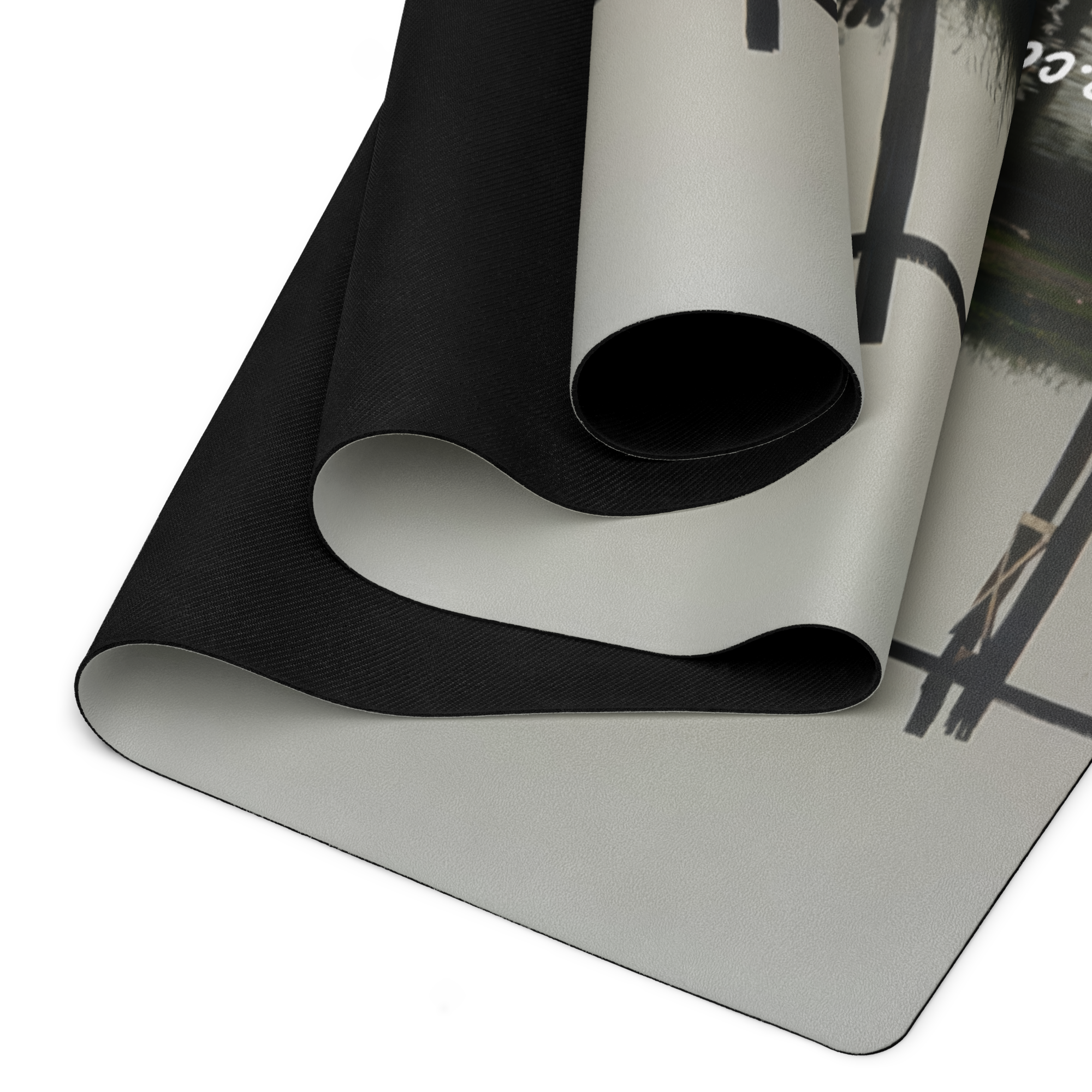 yoga-mat-white-front-6a21cda8be046.png