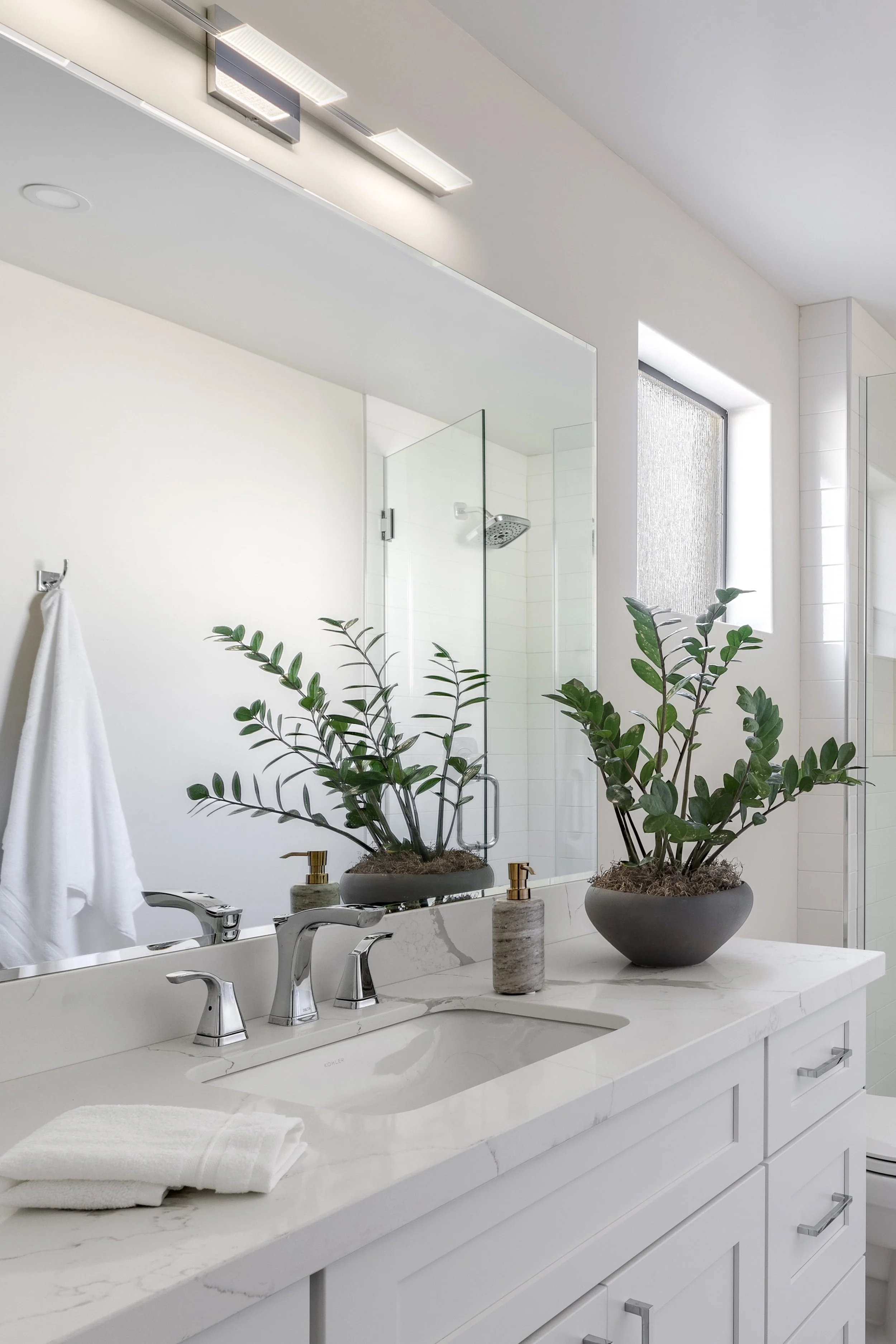 Guest En Suite 2.jpg