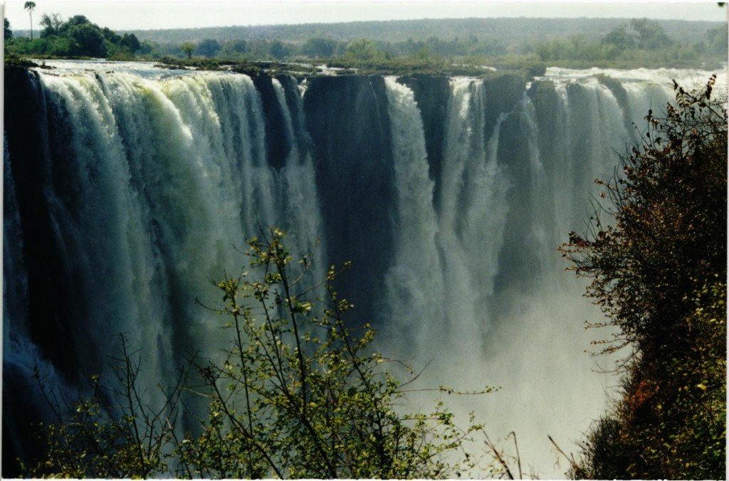 victoria-fallls-1024x676.jpg