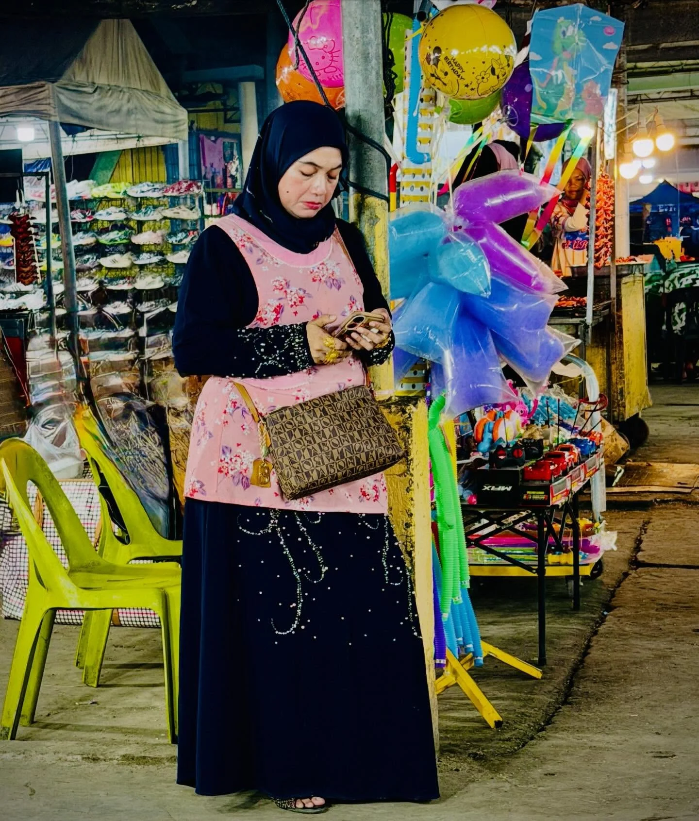 Boredom in technicolour.