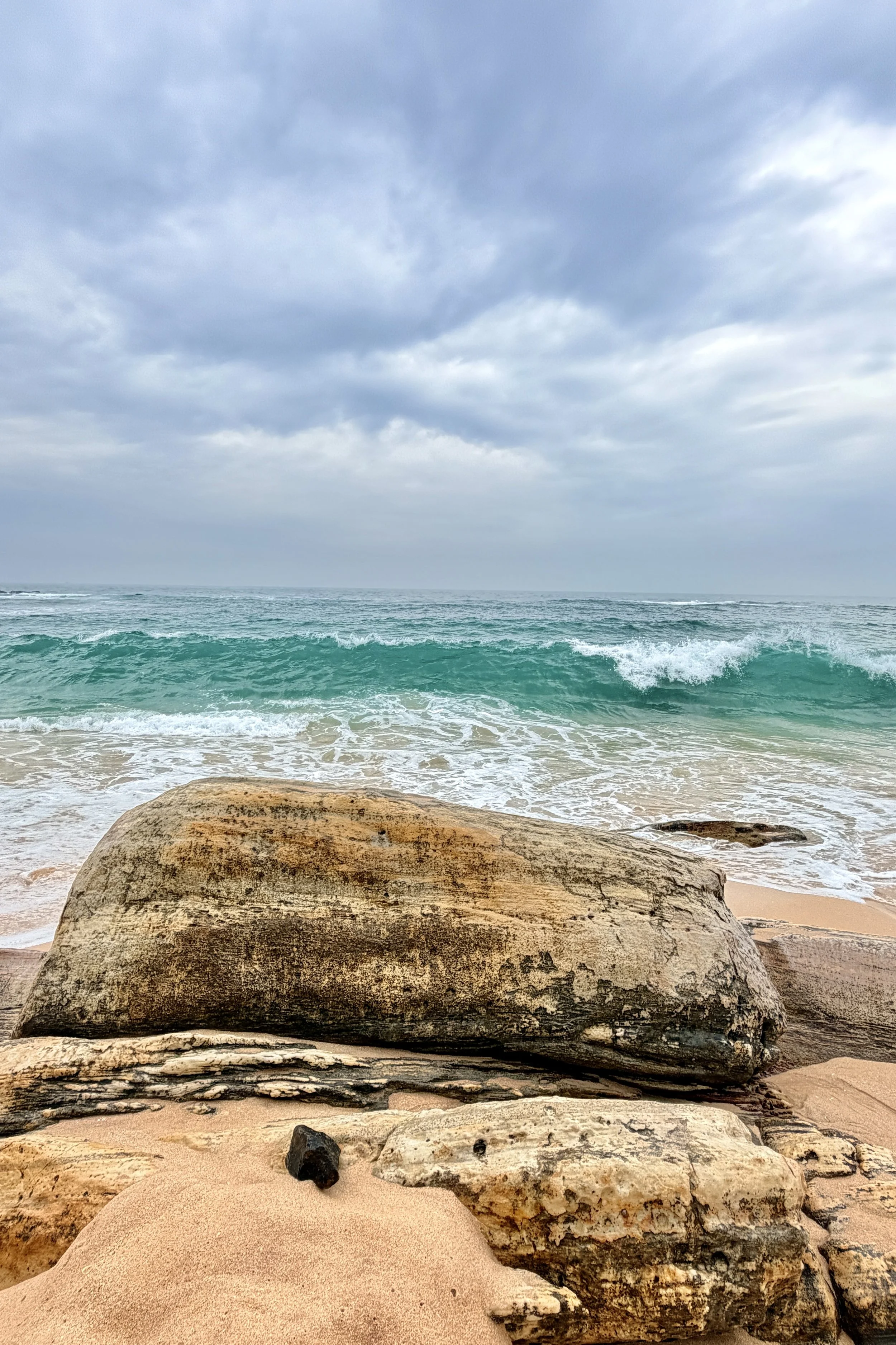 The crashing of waves.