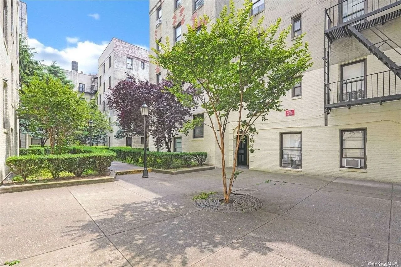 Astoria, NY