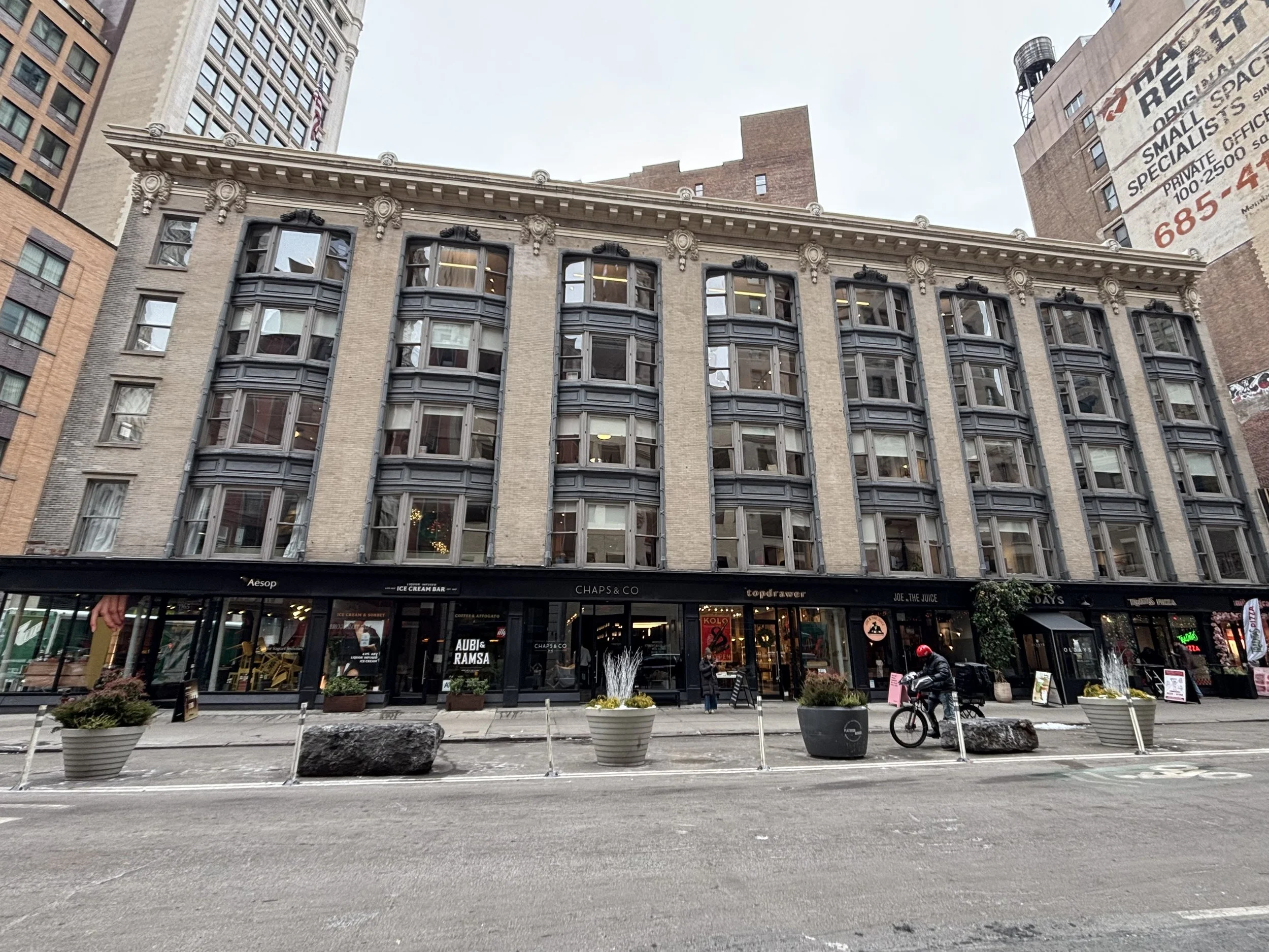 New York, NY