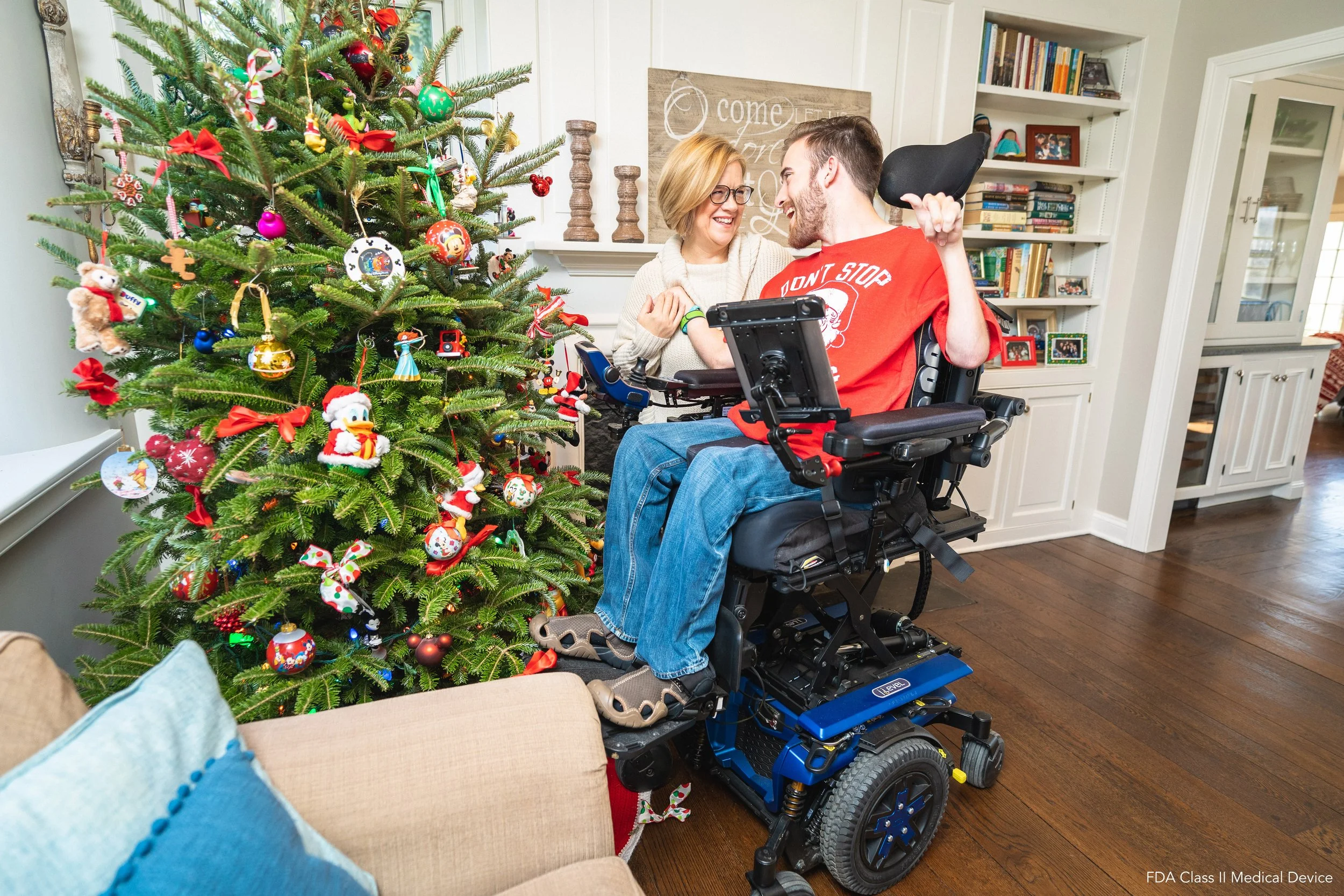 Benjamin_ChristmasTree_7763.jpg