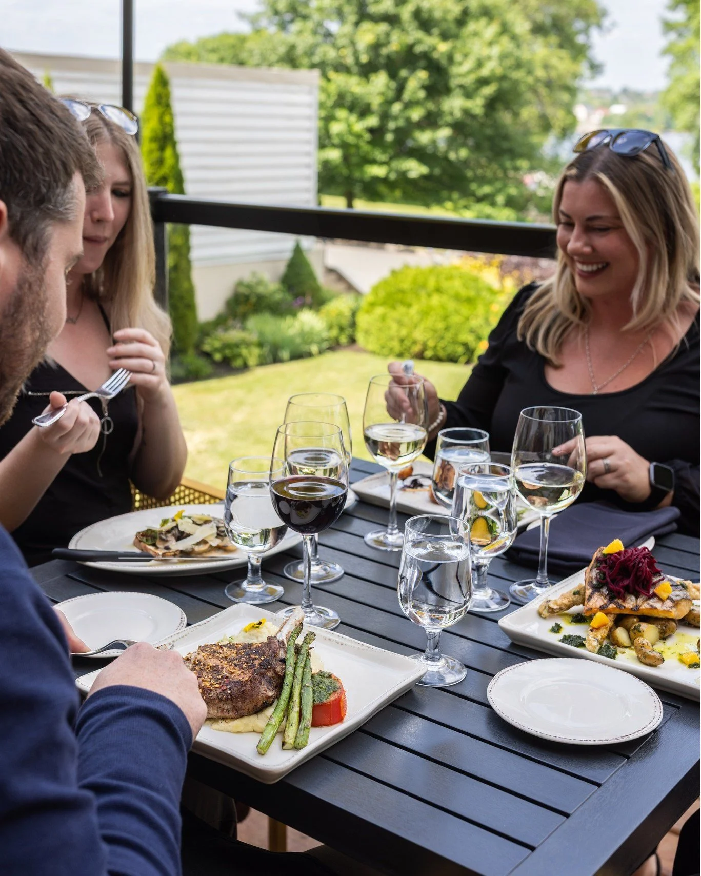 🌅✨ Summer evenings are slipping away... but there's still time to embrace them at Maxwell's patio! Indulge in a refreshing glass of wine, savour our exquisite fresh local seafood, or simply enjoy a peaceful dinner outdoors. 

Make every moment count