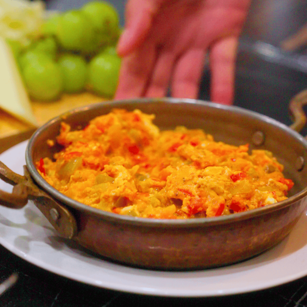 scrambled eggs turkish breakfast.png