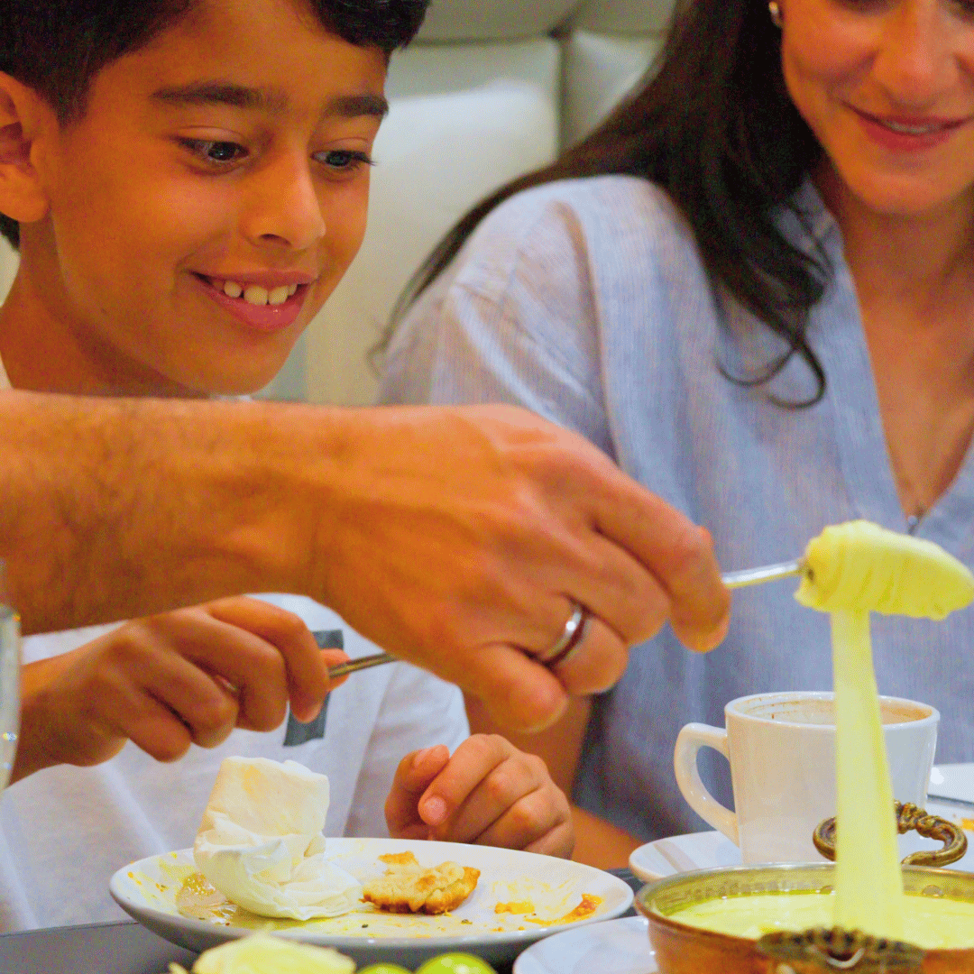 son cheese pull turkish breakfast.png