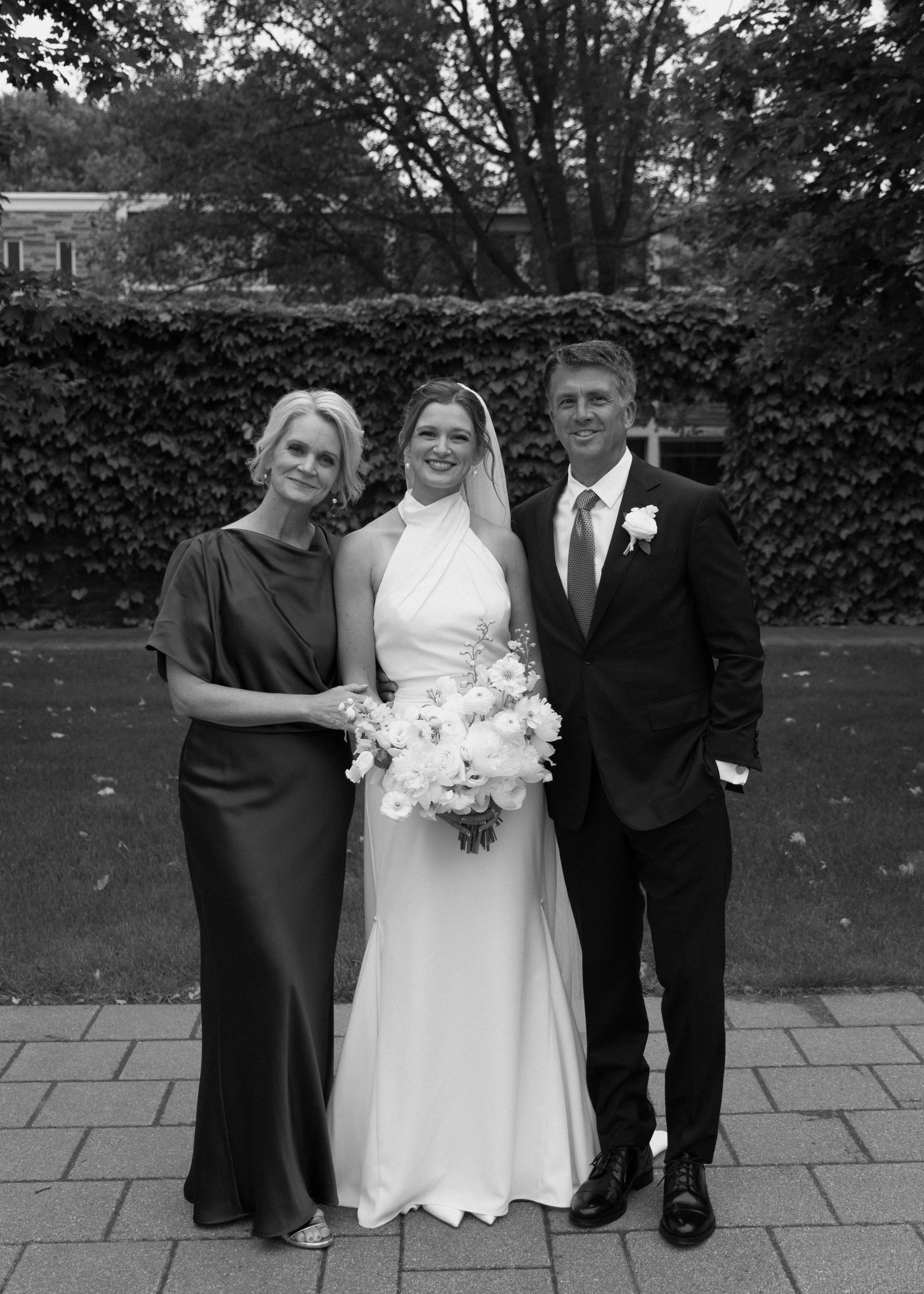 LaPanta Omann Wedding Portraits, LaPanta family