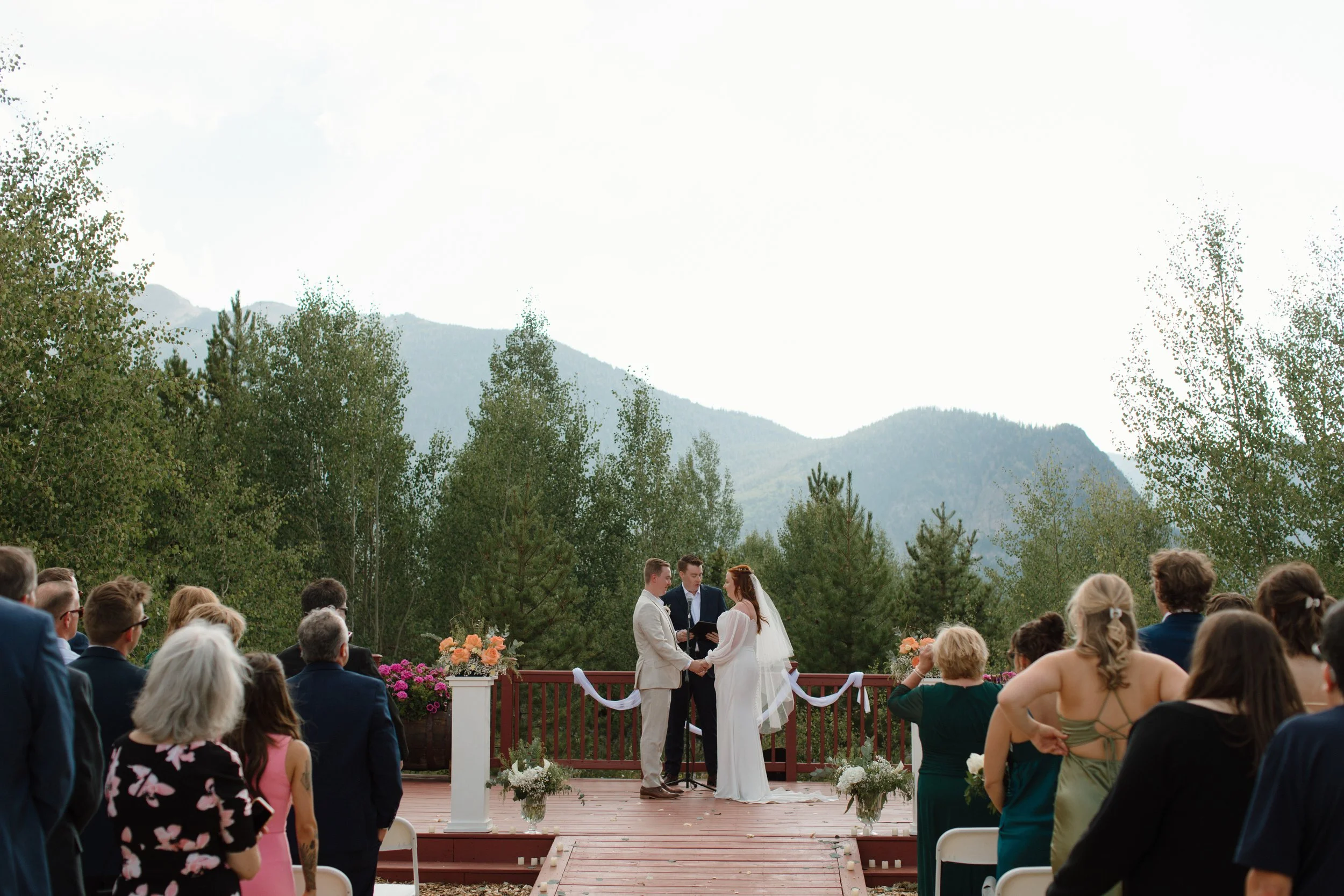 Colorado photographer, Wedding Photography, elegant, timeless photography, true to color photographer, true to color edits, couples photography, wedding photos, Minnesota wedding photographer, destination photographer