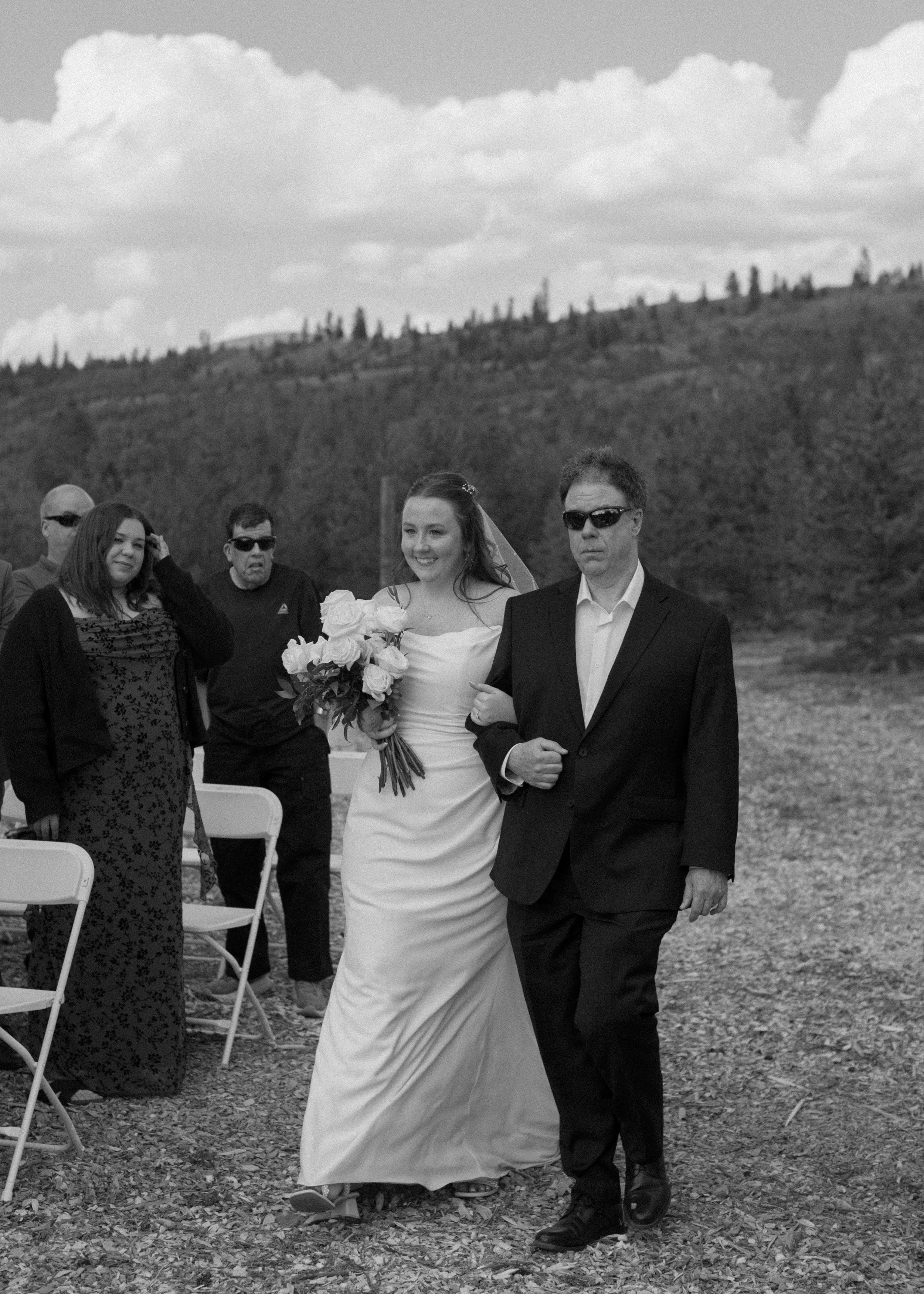 Colorado photographer, Wedding Photography, elegant, timeless photography, true to color photographer, true to color edits, couples photography, wedding photos, Minnesota wedding photographer, destination photographer