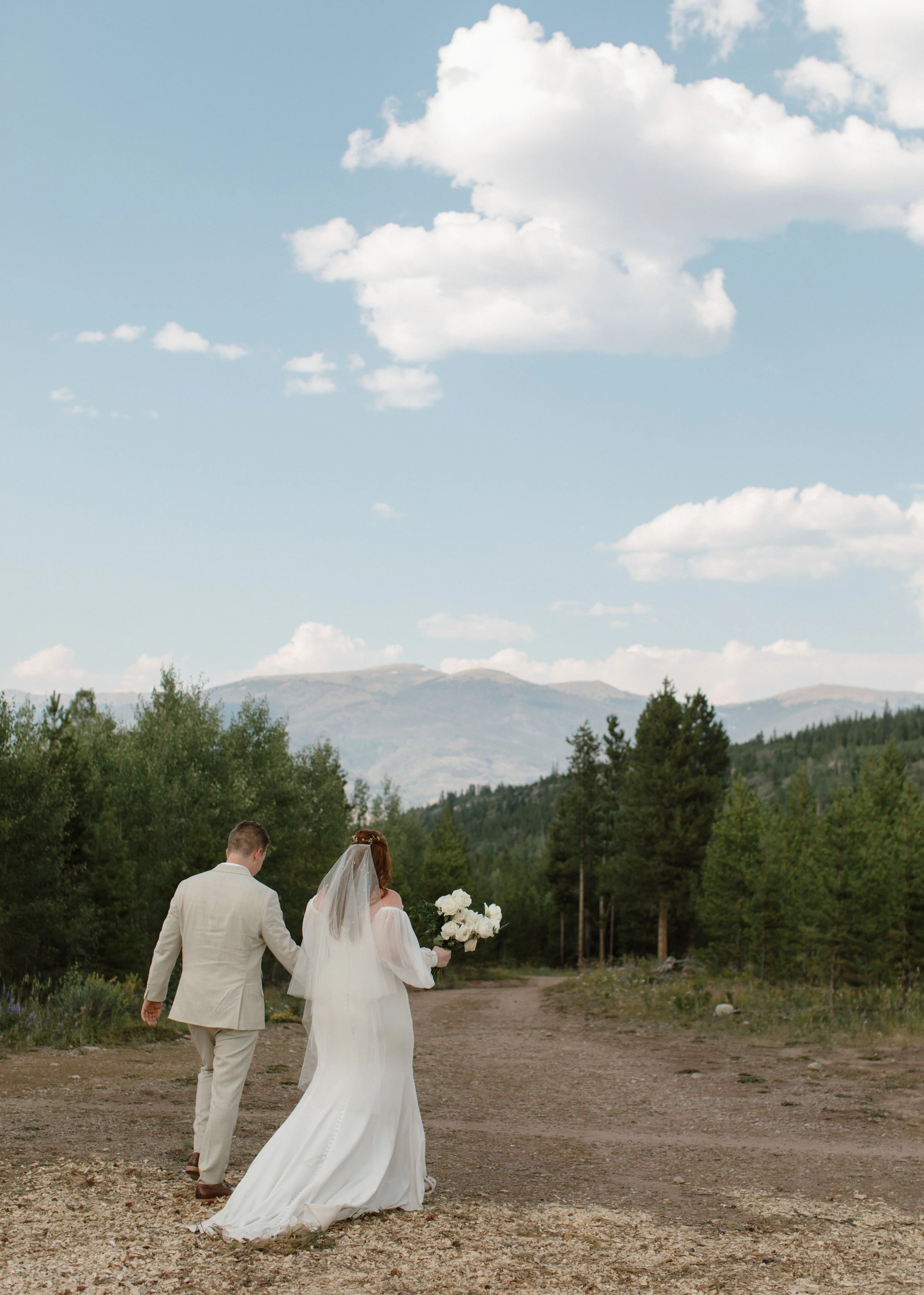 Colorado photographer, Wedding Photography, elegant, timeless photography, true to color photographer, true to color edits, couples photography, wedding photos, Minnesota wedding photographer, destination photographer