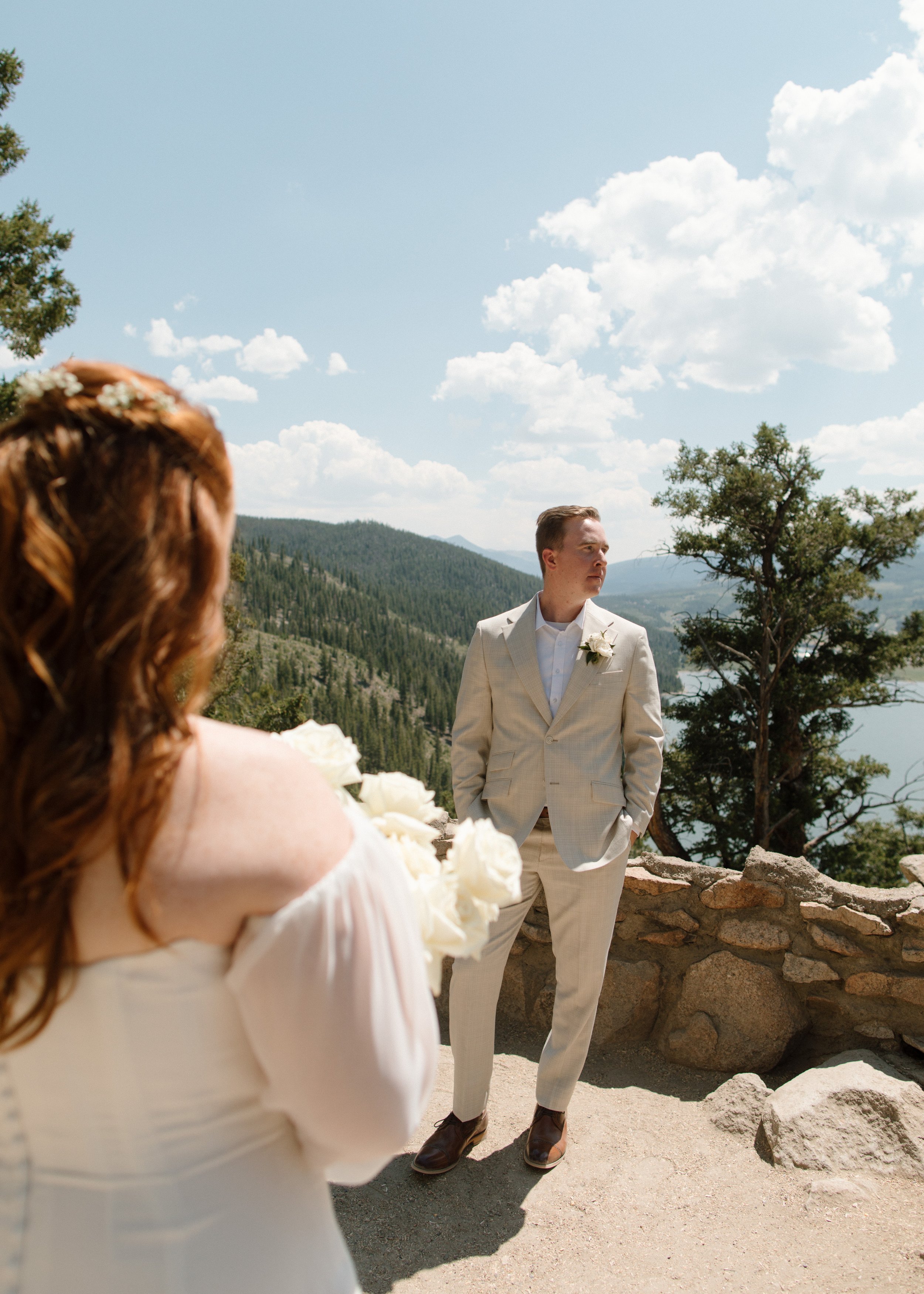 Bride & Groom Photos, Breckenridge CO, Destination wedding, Marisa Claire Photography, Wedding Photographer