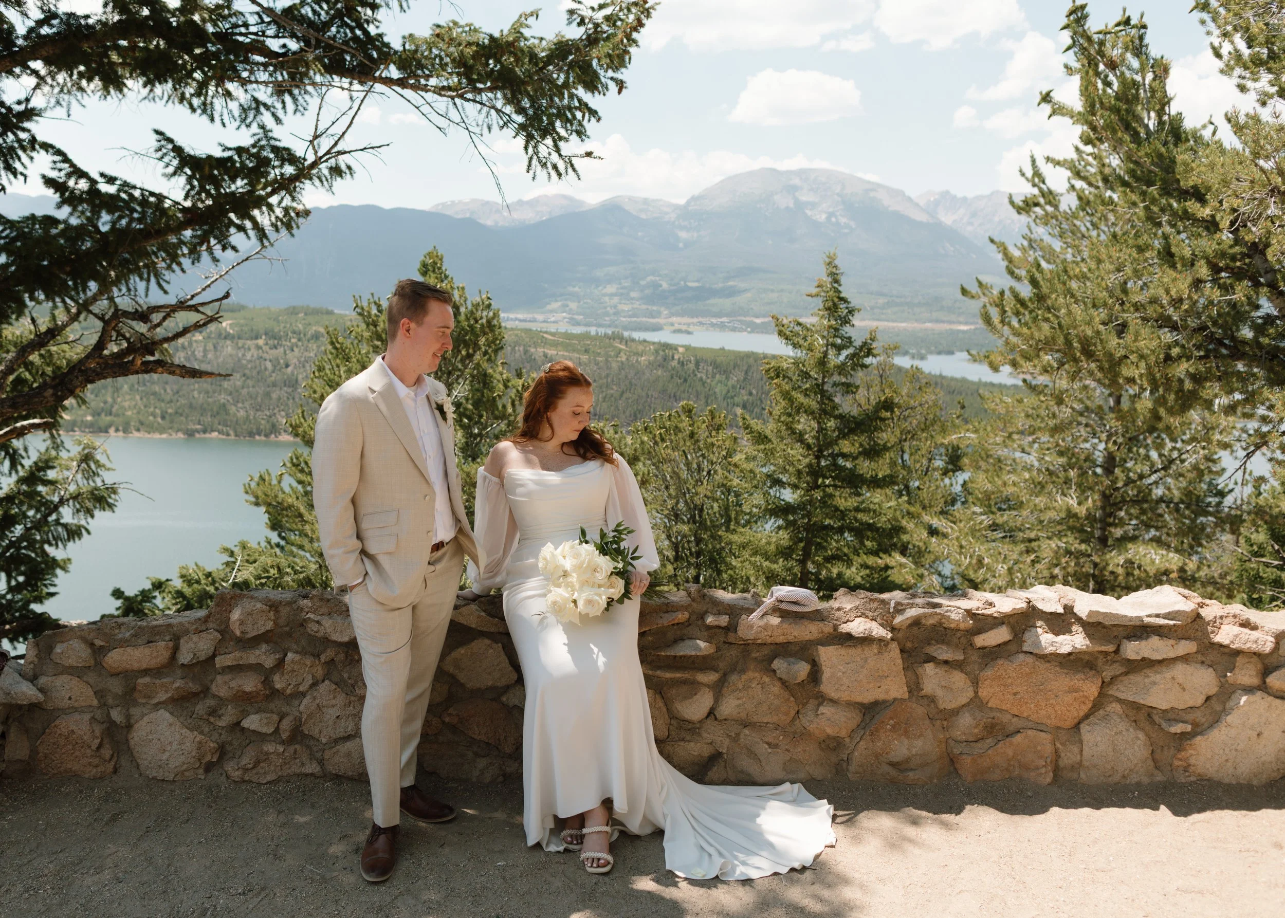Bride & Groom Photos, Breckenridge CO, Destination wedding, Marisa Claire Photography, Wedding Photographer