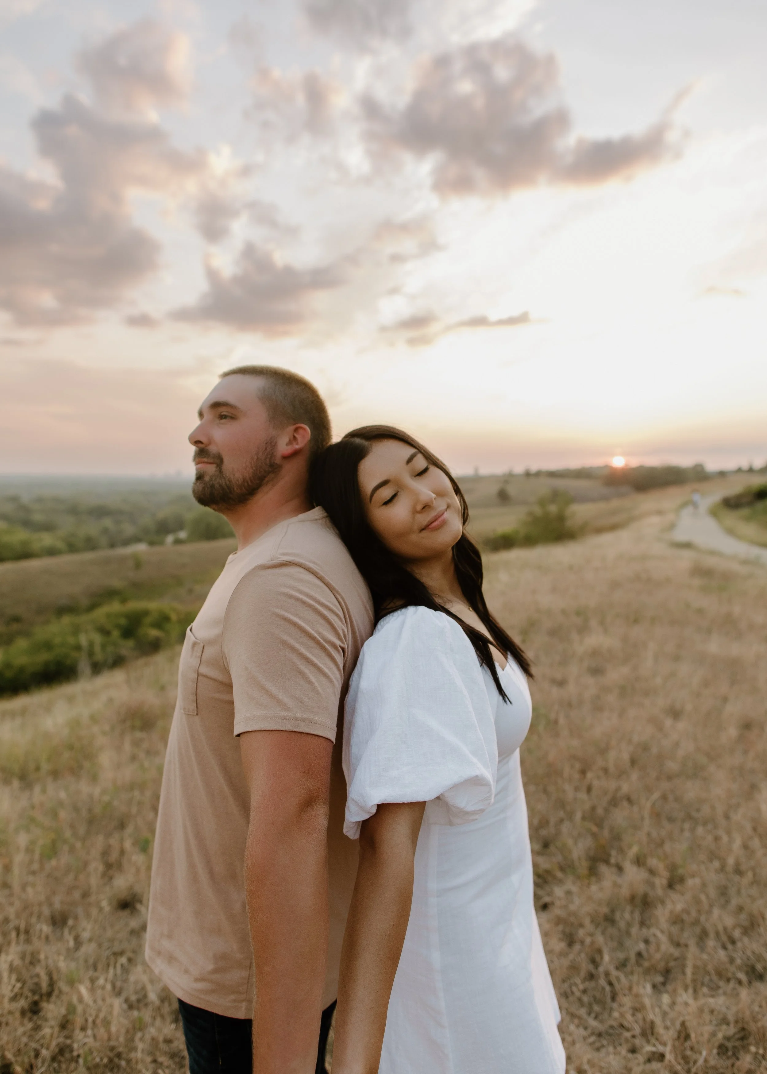 Engagement Session, Minnesota couples photographer, Couples Photography, elegant, timeless photography, true to color photographer, true to color edits, wedding photography, engagement photos, destination photographer, organic portraits