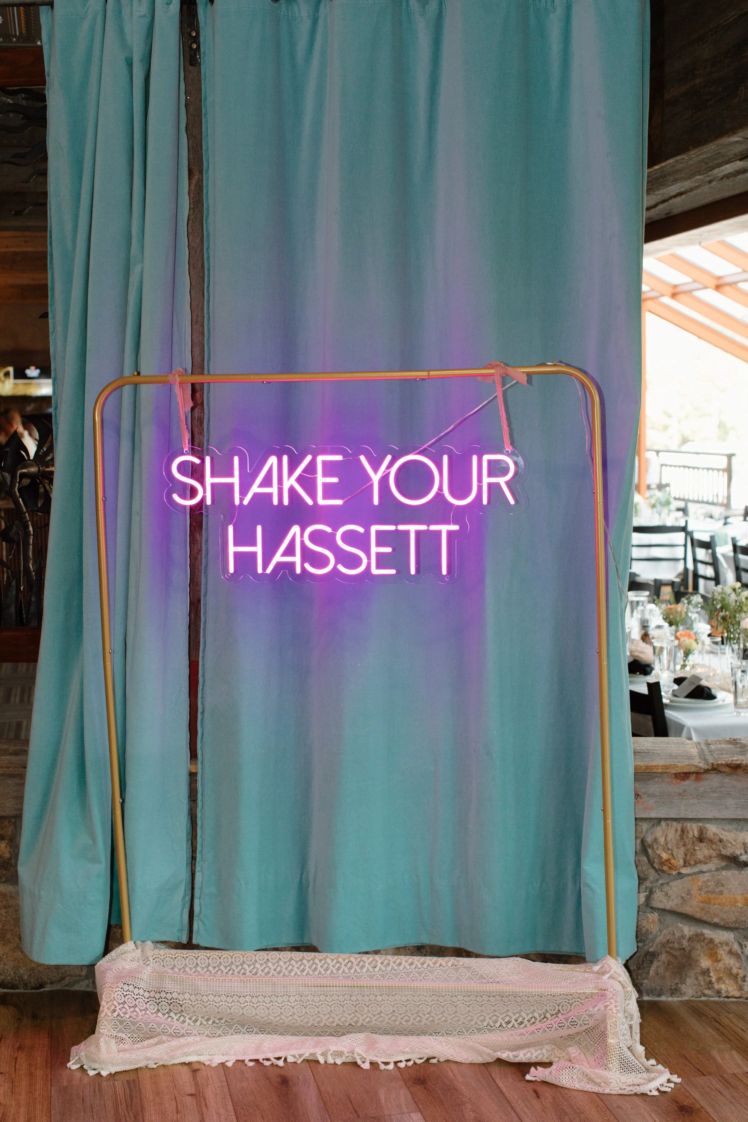 Colorado photographer, Wedding Photography, elegant, timeless photography, true to color photographer, true to color edits, couples photography, wedding photos, Minnesota wedding photographer, destination photographer