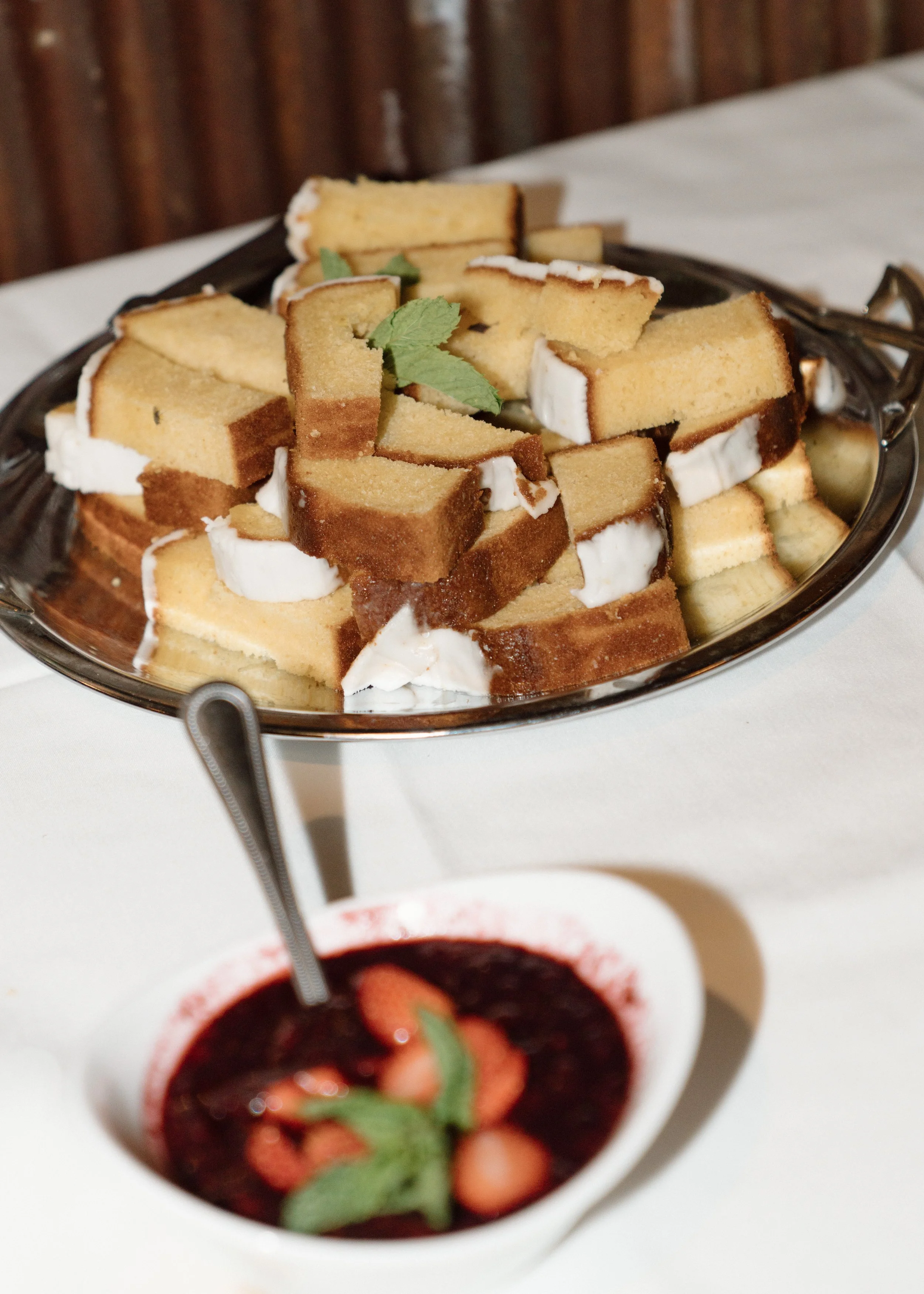 Colorado photographer, Wedding Photography, elegant, timeless photography, true to color photographer, true to color edits, couples photography, wedding photos, Minnesota wedding photographer, destination photographer