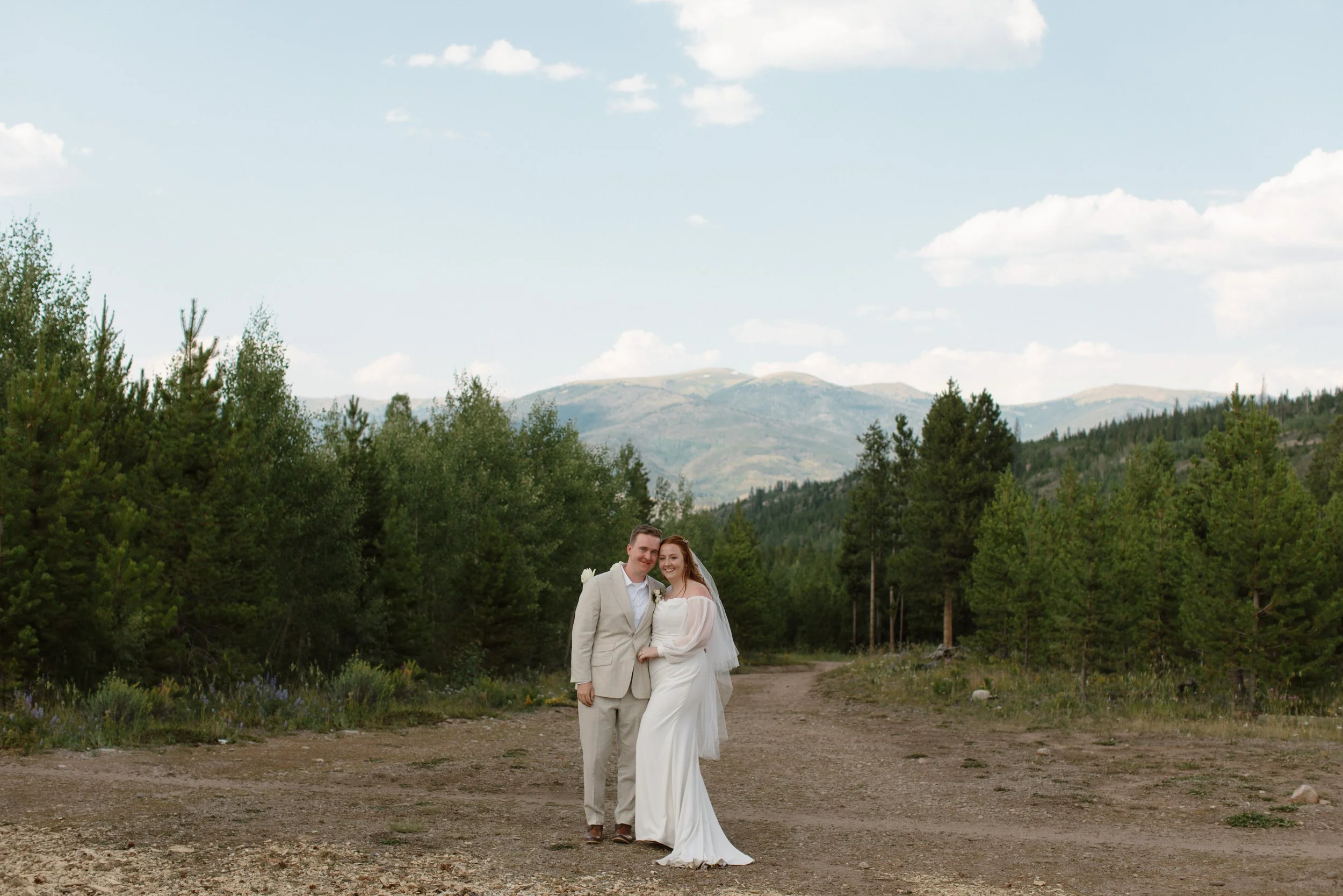 Colorado photographer, Wedding Photography, elegant, timeless photography, true to color photographer, true to color edits, couples photography, wedding photos, Minnesota wedding photographer, destination photographer