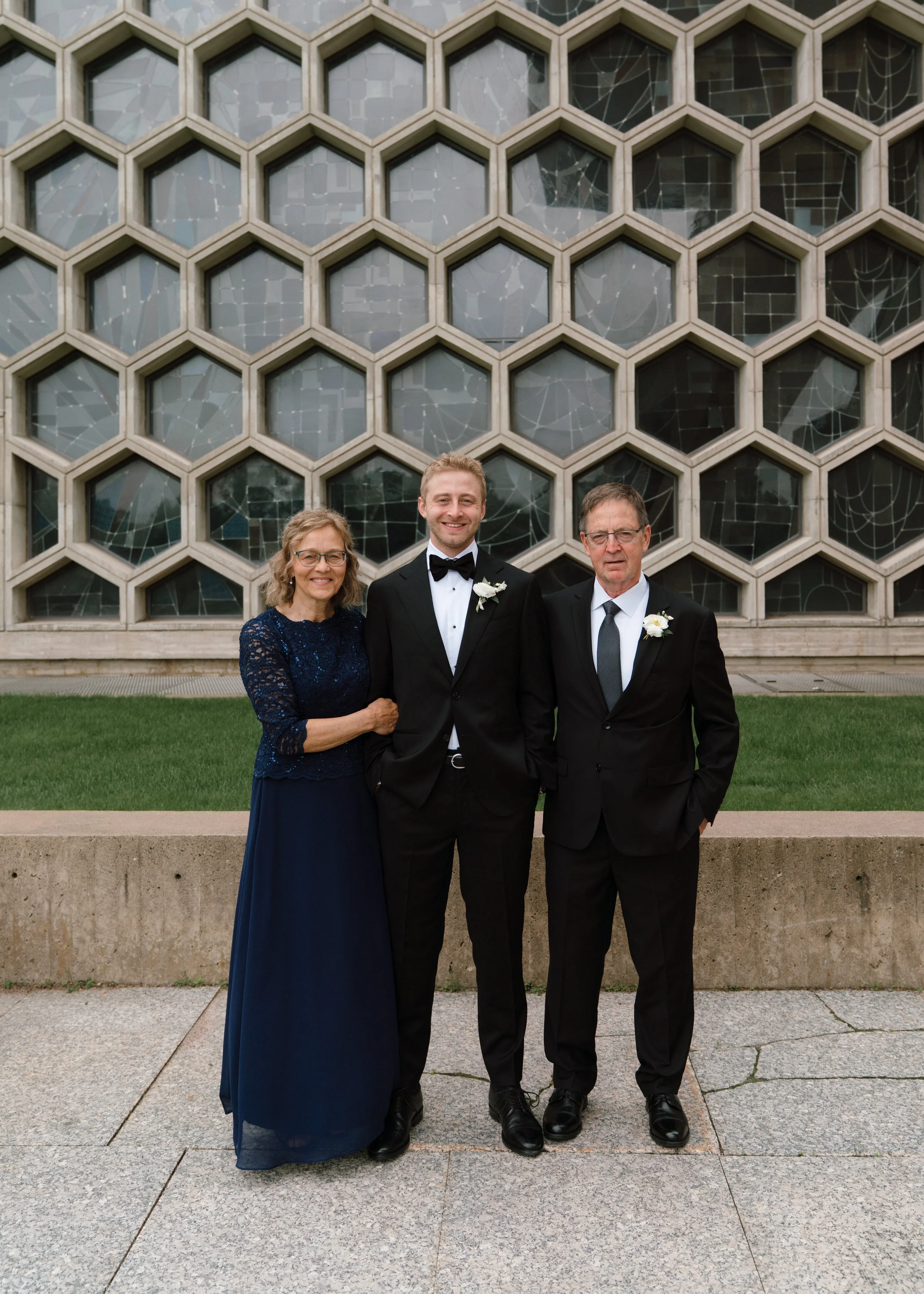 LaPanta Omann Wedding Portraits, Omann family