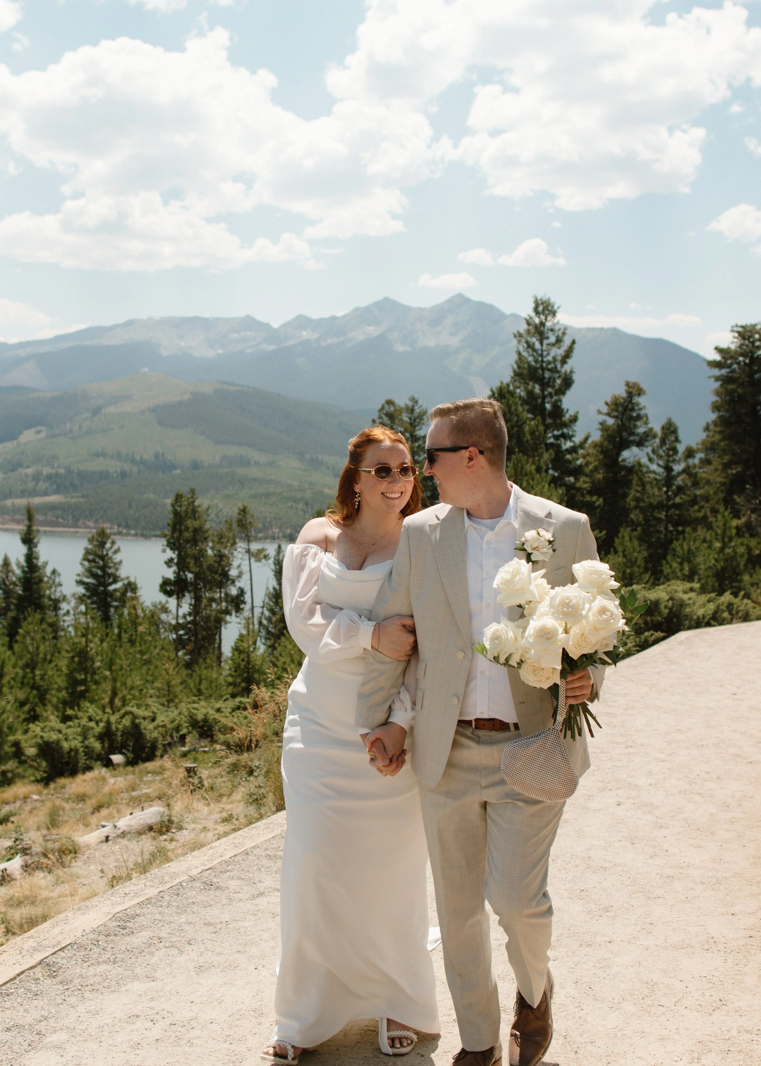 Bride & Groom Photos, Breckenridge CO, Destination wedding, Marisa Claire Photography, Wedding Photographer