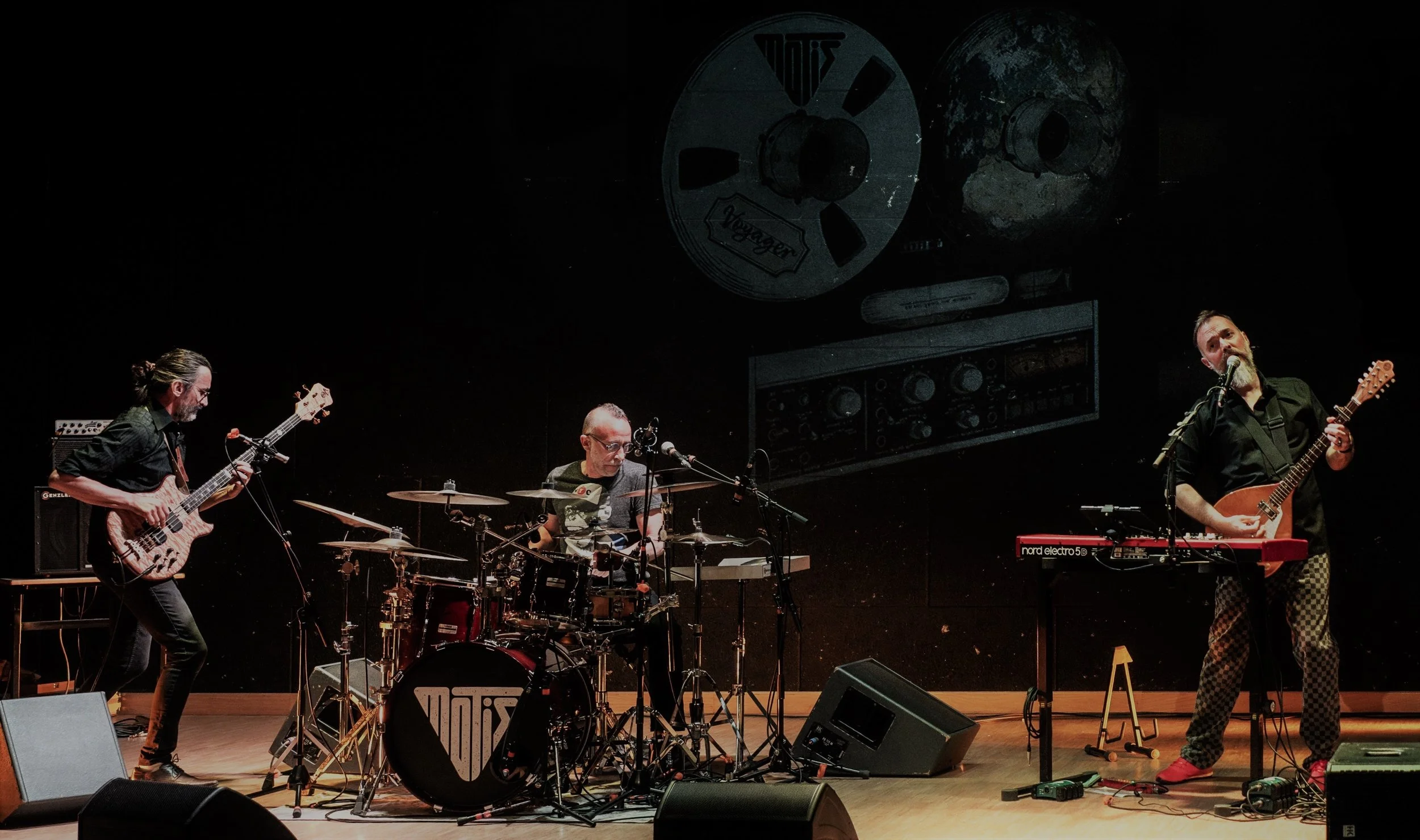 MOTIS photo promo.jpg