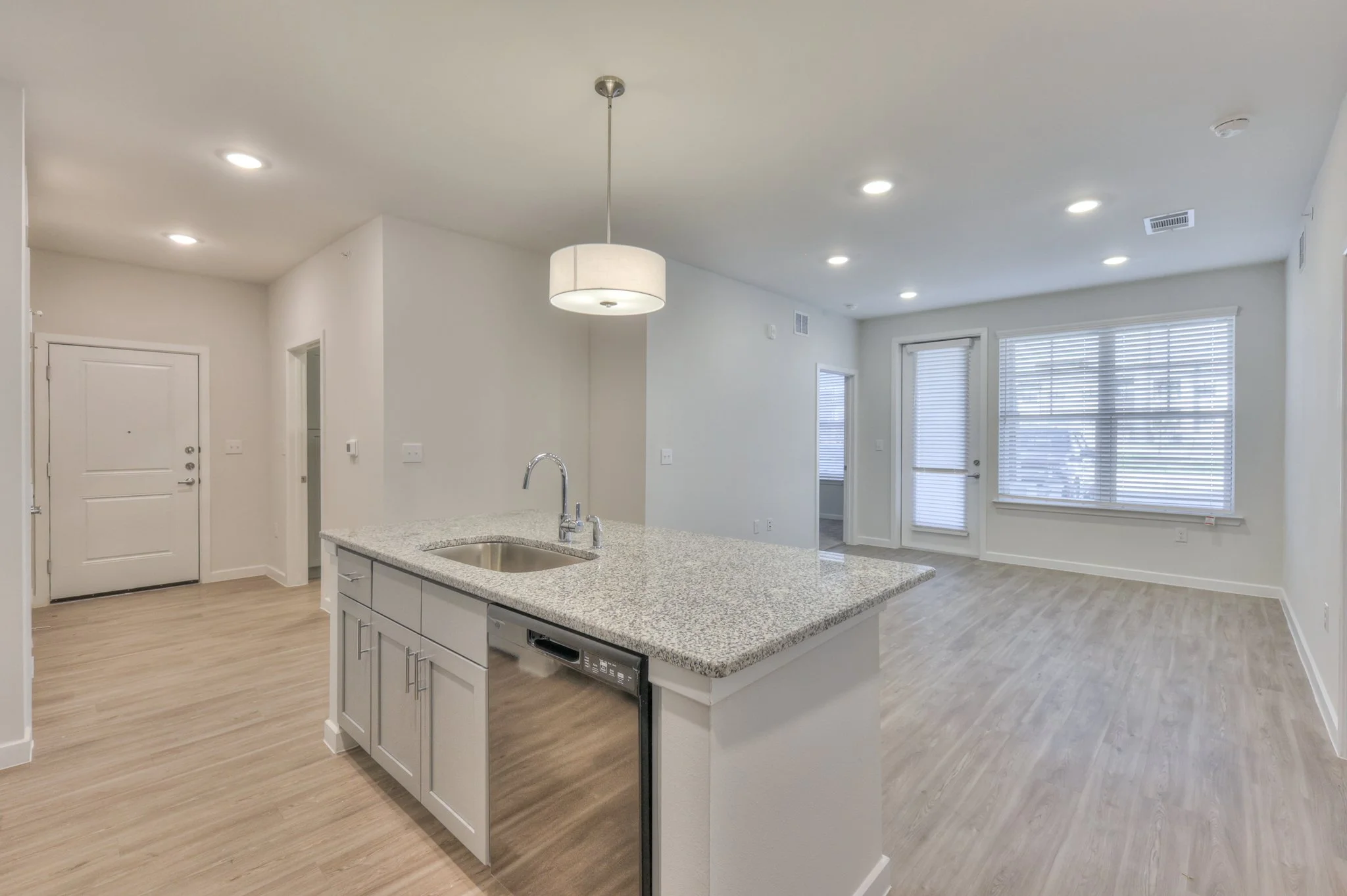 Yager Flats (WEB) (2-2) (7 of 18).jpg