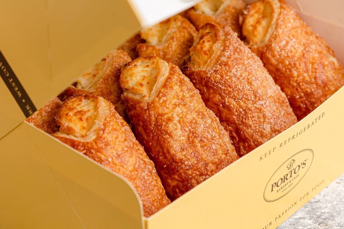 Porto's Bakery &amp; Cafe