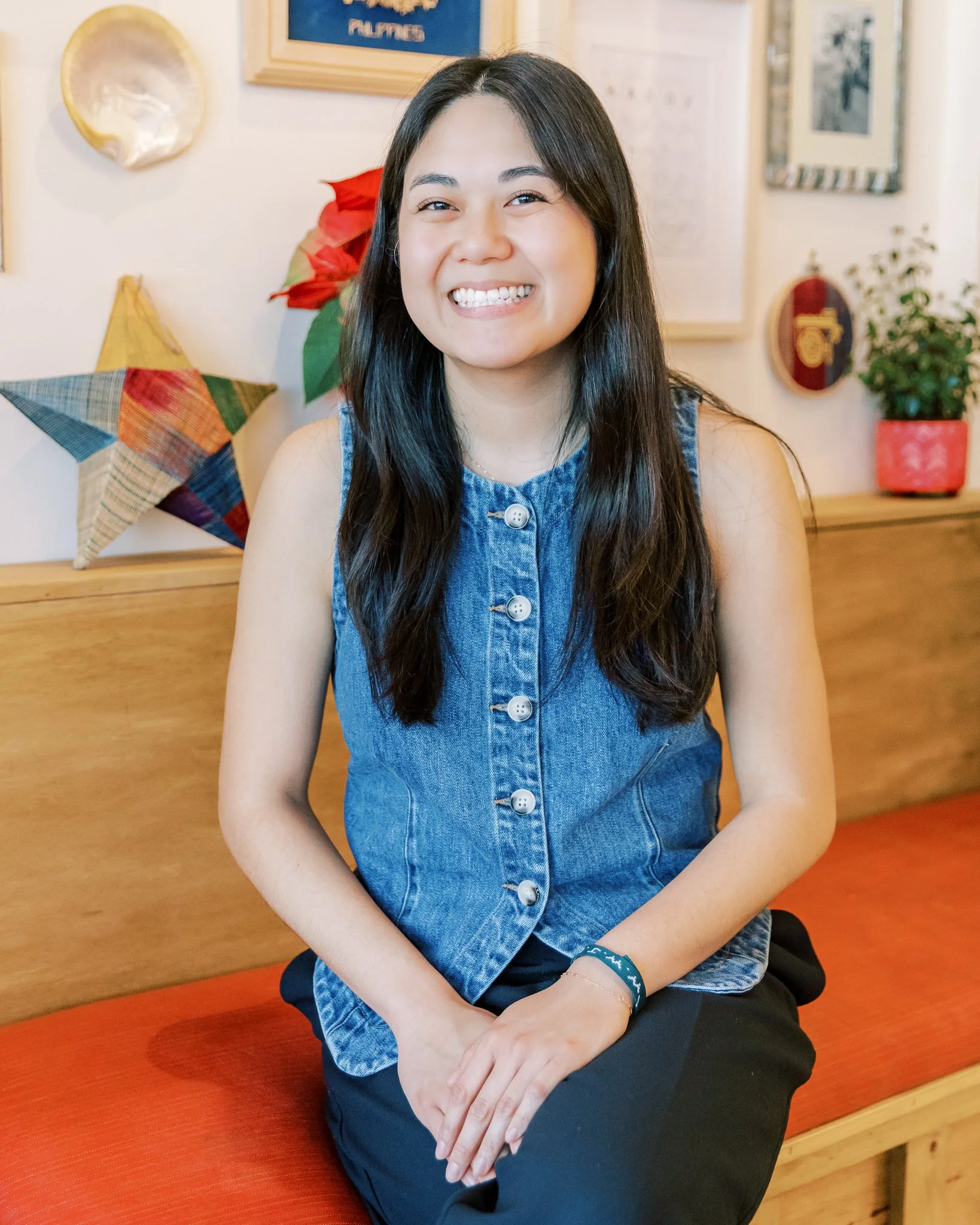 🍨 More than just ice cream

Perlas Ice Cream, founded by owner Candice in the Montrose/Glendale area, serves handcrafted ice cream inspired by Filipino and Southeast Asian flavors and offers standout creations including ube, buko pandan, and maiz co