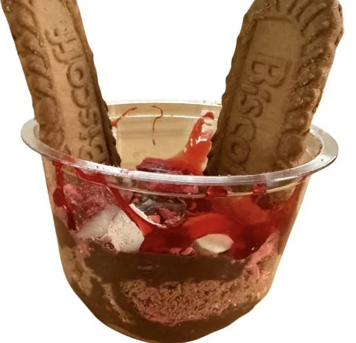 Strawberry Crunch Craze Cup