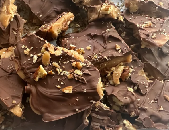 Gifts, Sweets, 1 lb Toffee Nut Brittle Candy Sweet, Crunchy, Snack Craving