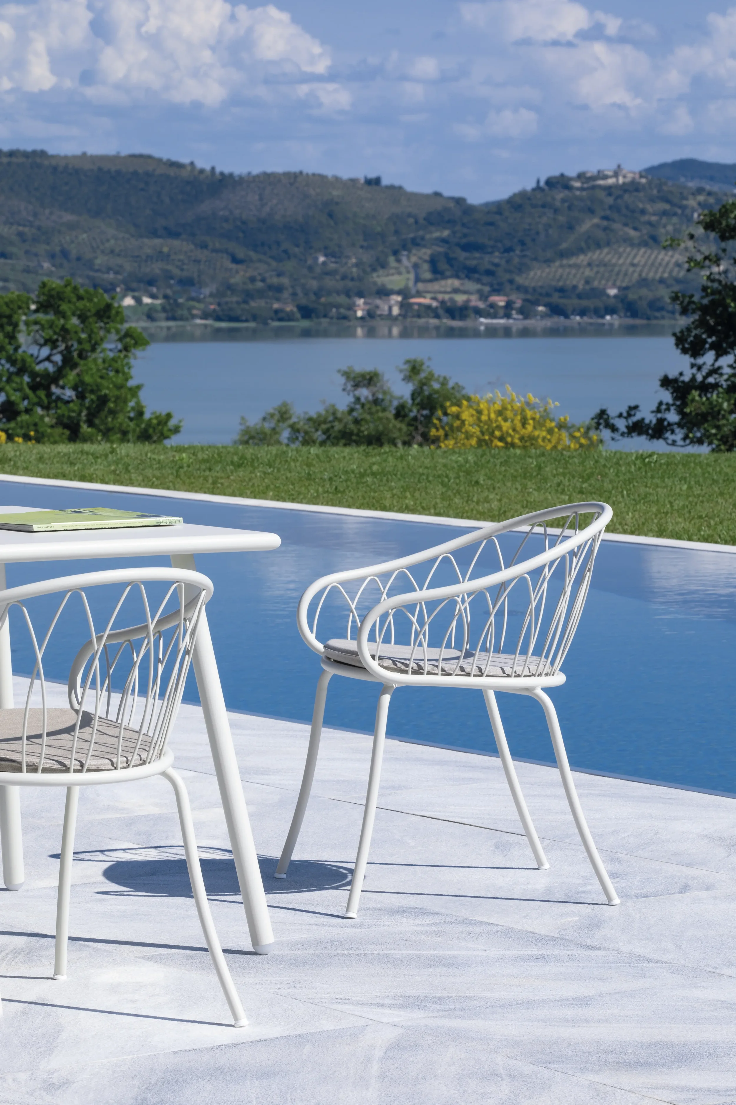 Flora Lounge Chair Cushion Set