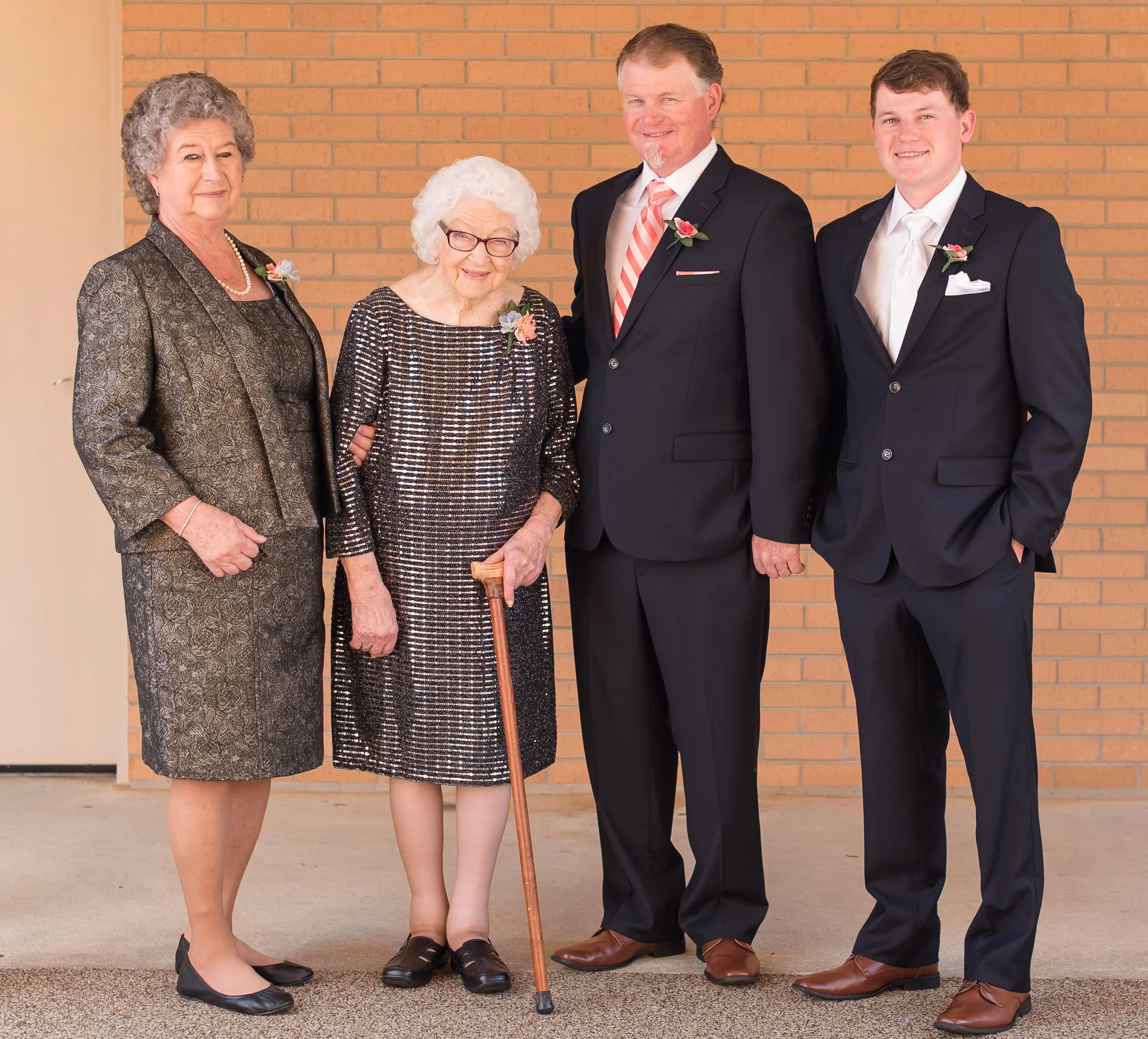 159_Madeline_and_Mason_Wedding_Final_Gallery0219.jpg