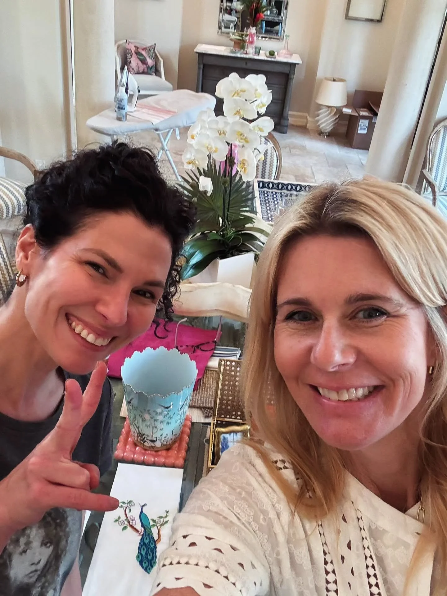 Taking a minute this weekend to inhale / exhale and absorb just how much has been accomplished from the time this White Palm Home journey began. 

This is the reality behind the scenes - deliveries taking over the house, photography in progress,  and