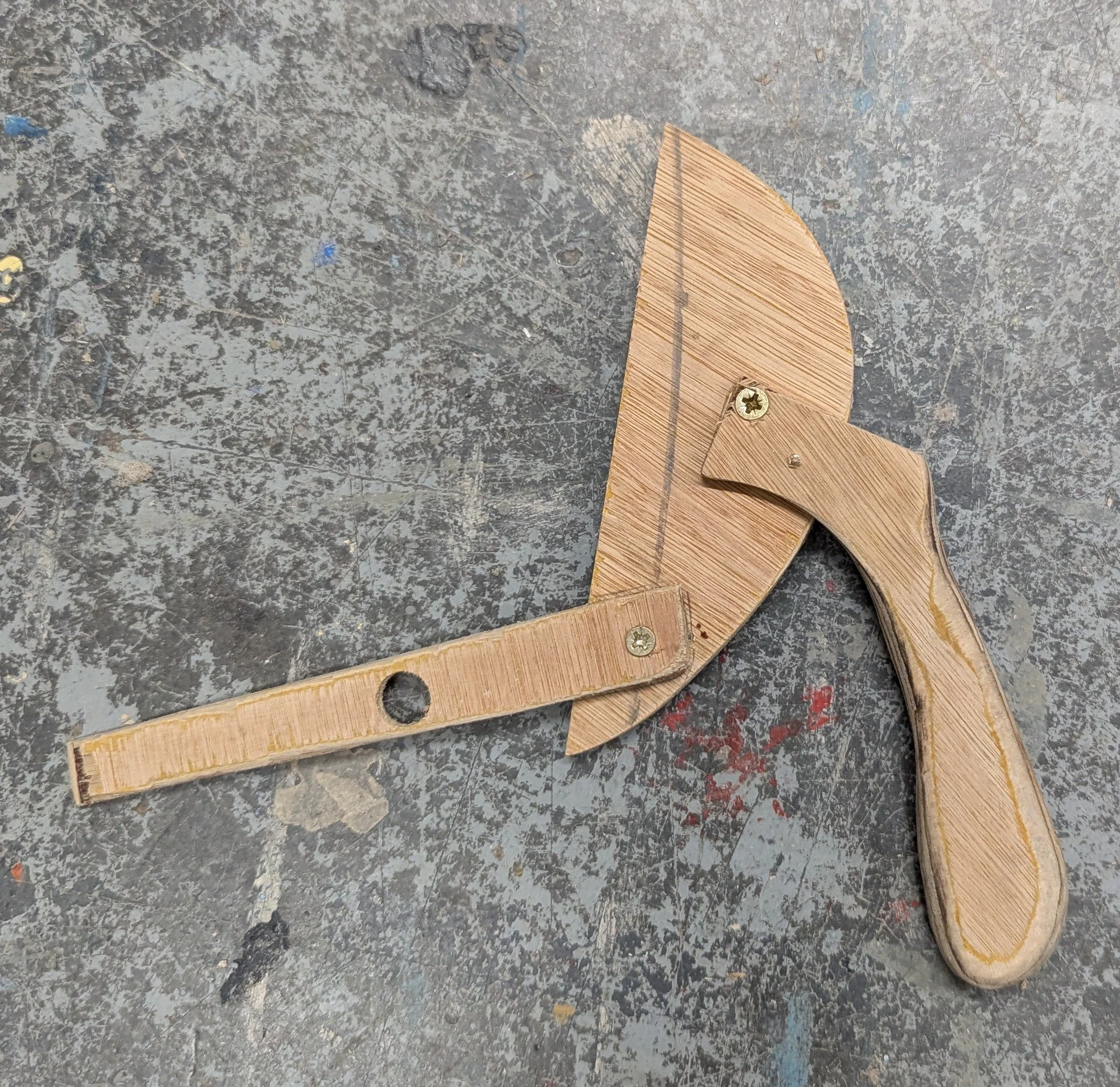 Interchangeable head wooden insert 