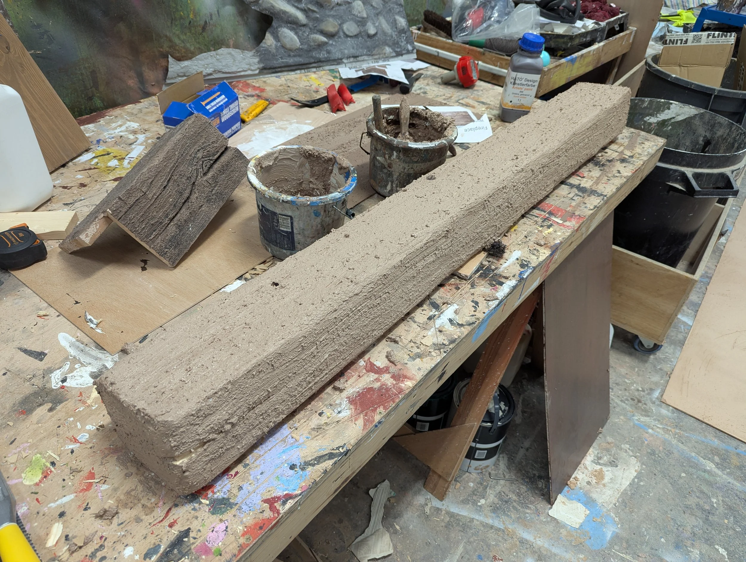 Texturing final mantle piece