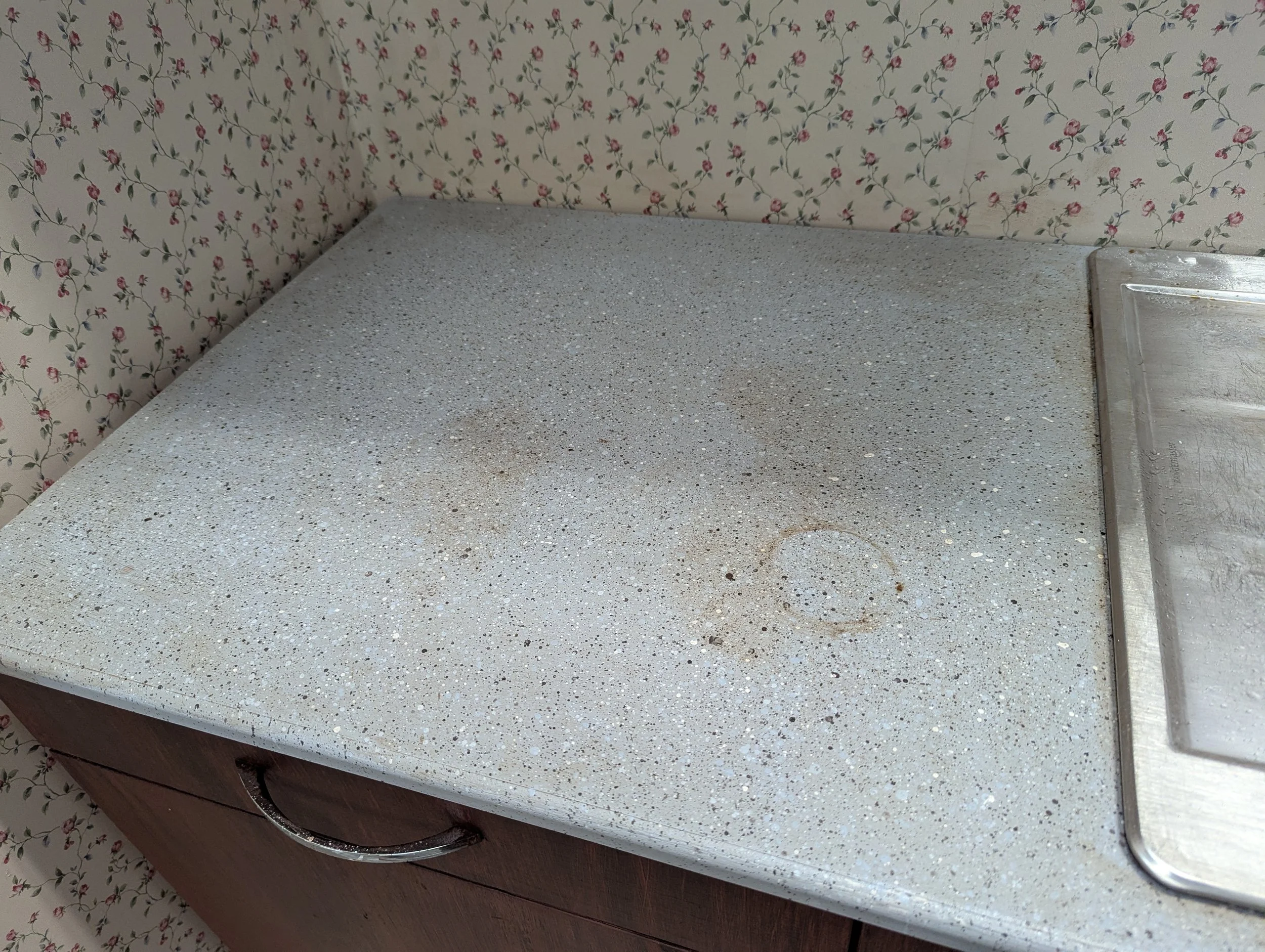 Final laminate and staining effect