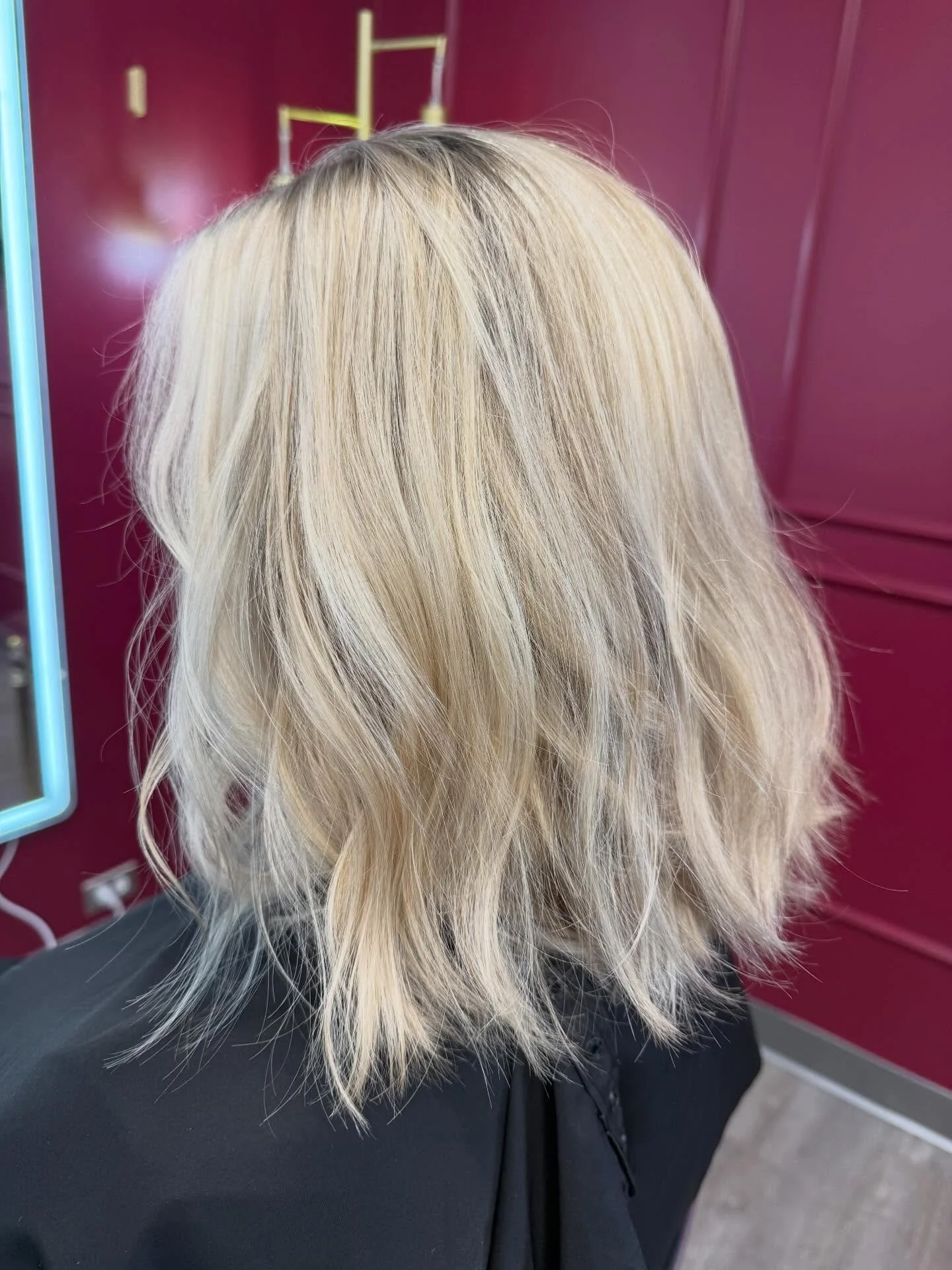 Glowing ✨✨

Now accepting new clients! 💗

#janesvillehaircolor #Hairsalonjanesville #Haircutjanesville #hairstylistjanesvillewi