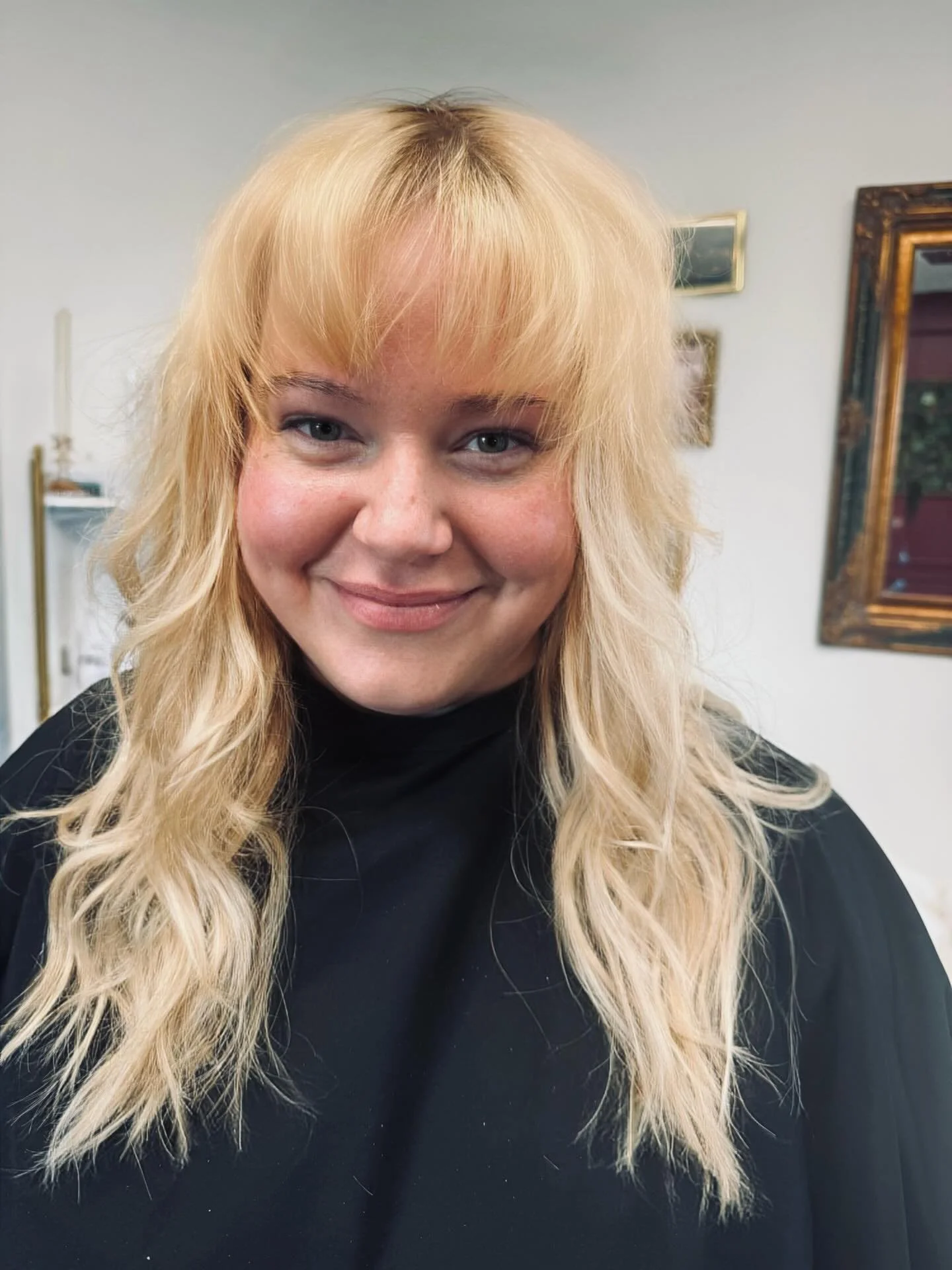 If I told you she had ✨PIXIE CUT ✨
would you believe me? 🤫🤫

This is the power of extensions!  I can&rsquo;t get over how great she looks!

#JanesvilleHairExtensions #JanesvilleWIHair #WisconsinHairExtensions #JanesvilleStylist #HairExtensionsJanes